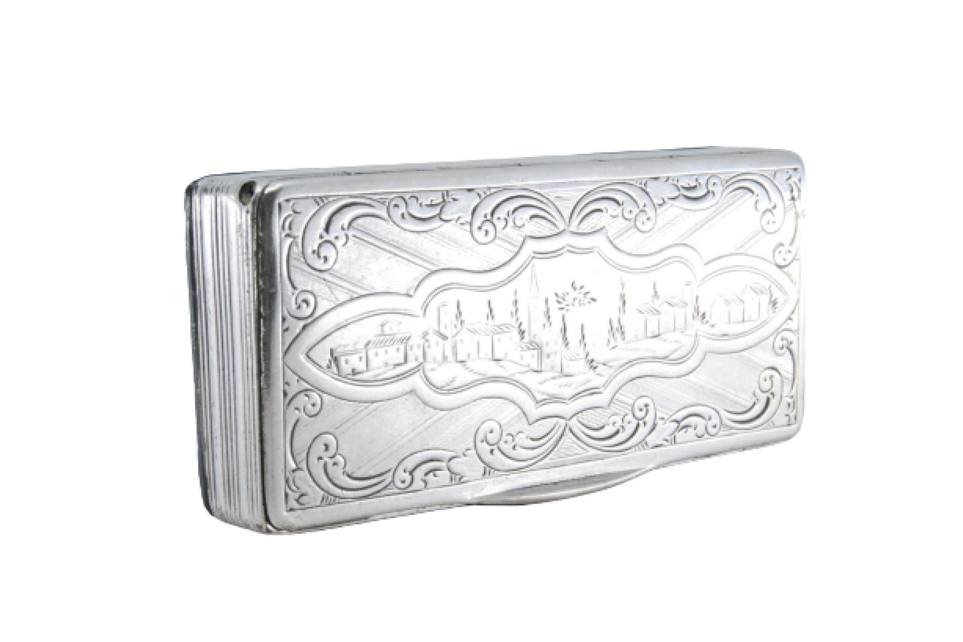 Silver snuff box with friezes and engraved city-scene lid For Sale 2