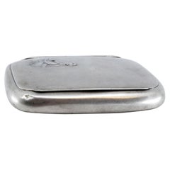 Silver snuffbox in Art Nouveau style with a relief horse figure