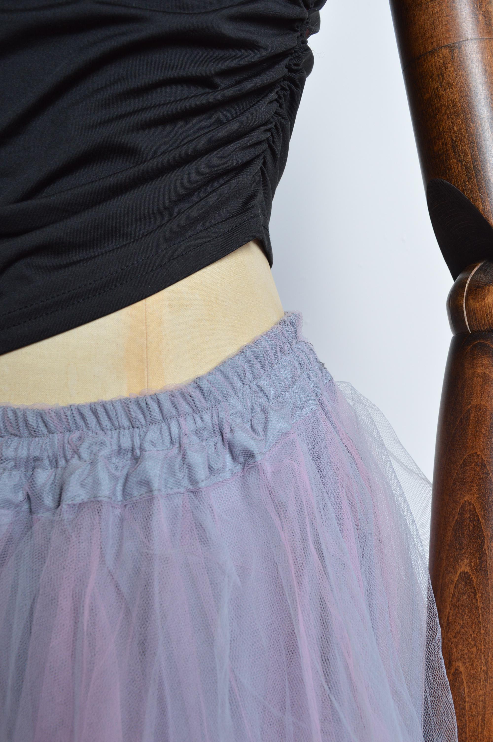 Silver & Soft Rose Ballet Pink Huge Tulle Statement Maxi Skirt by Jeff Gallano In Good Condition For Sale In Sheffield, GB