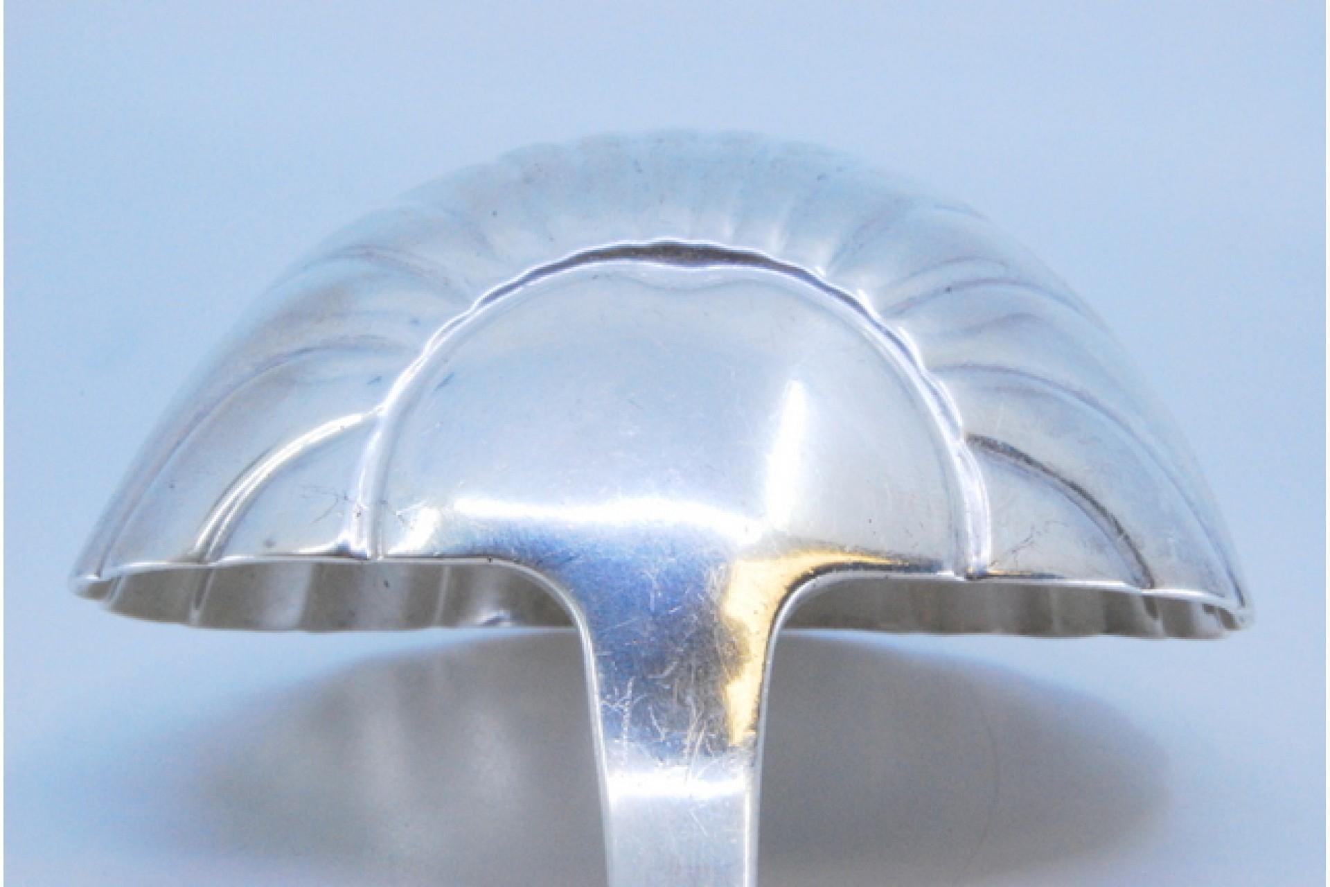 European Silver soup ladle in the shape of a shell For Sale