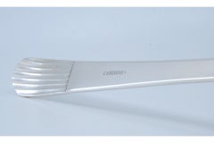 Silberne Suppenkelle mit geprägtem Schilfrohrgriff