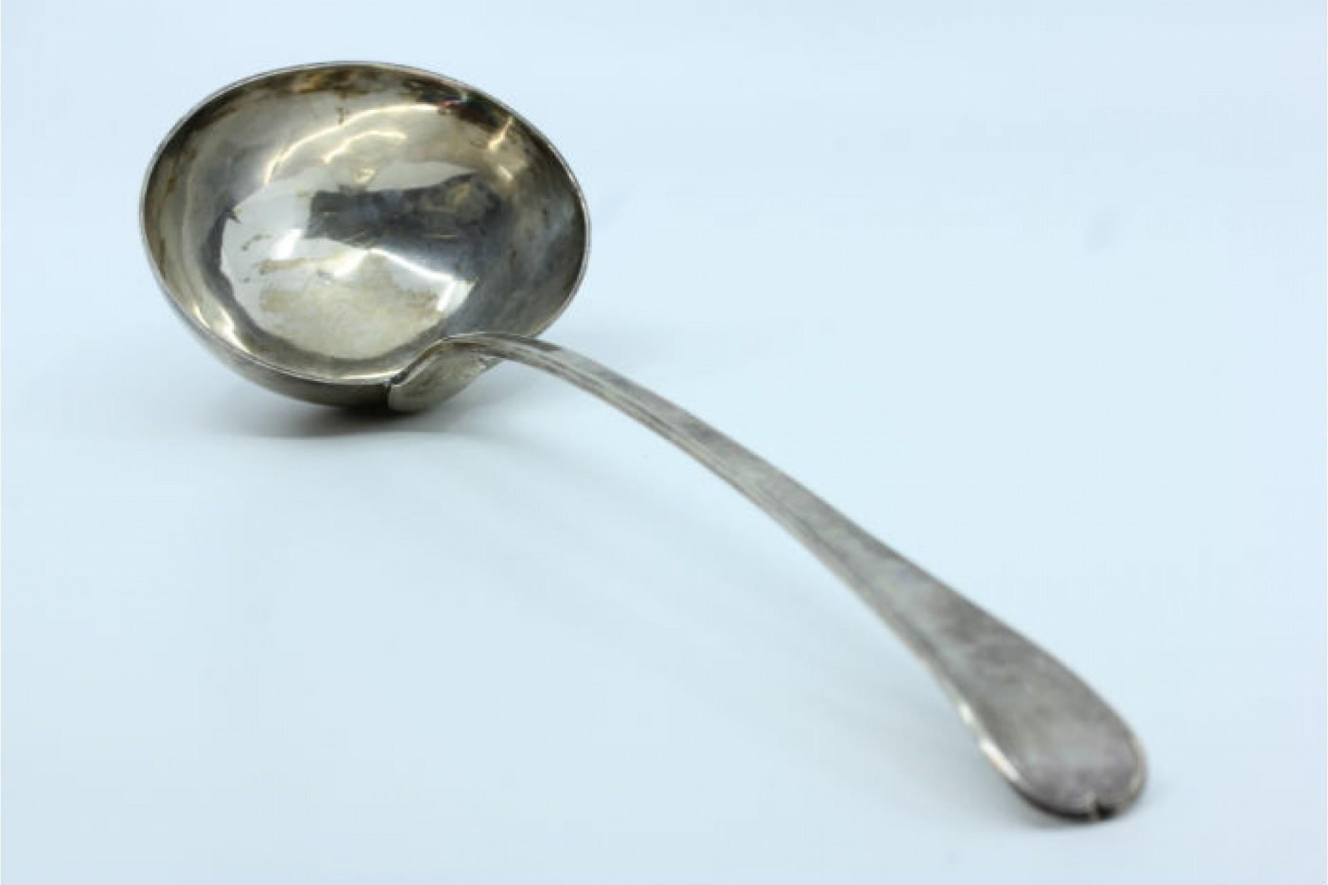 Description: Silver soup ladle with handle to be shipped. Metal: Silver. Origin: Portugal. Brand: Porto Coroa. Weight: 210.30 grams. Dimensions:. Content: 833/1000. Assay Mark: Yes, from the 15th century to 1885. Additional information: Good