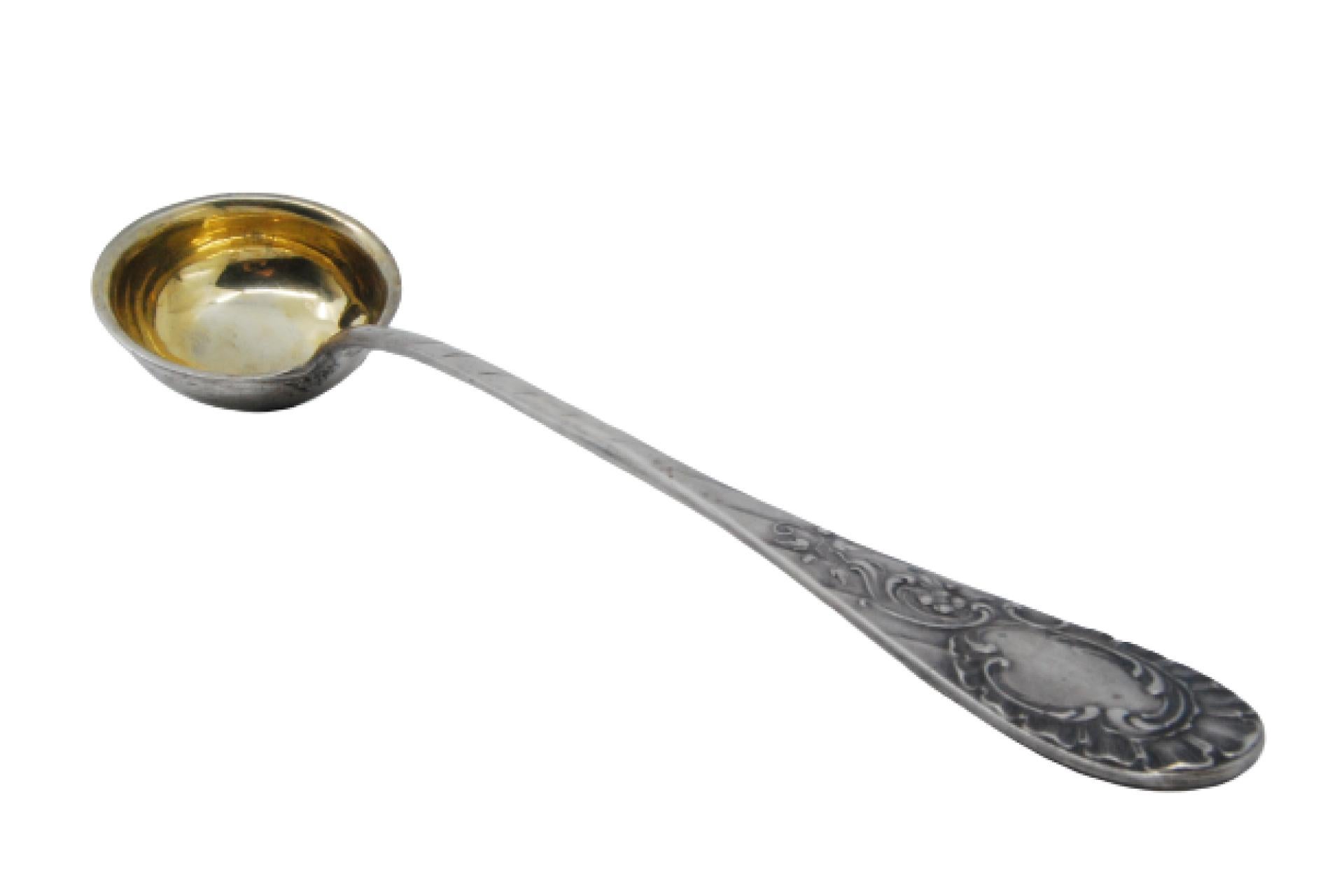 Silver soup ladle with raised handle, monogrammed card and gold ladle en Bueno estado para la venta en Porto, PT