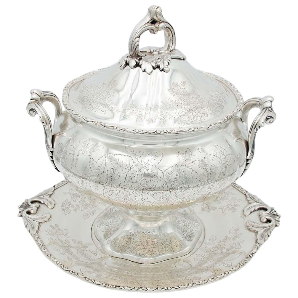 Silver soup tureen with floral motifs