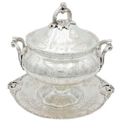 Silver soup tureen with floral motifs