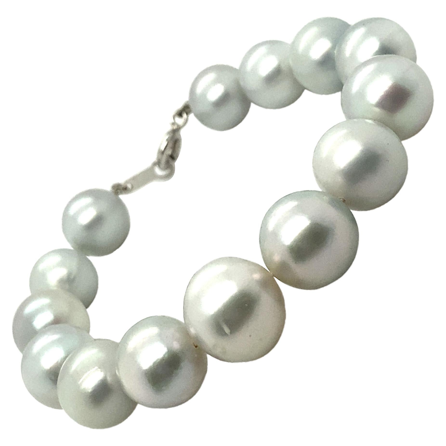 Silver South Sea Pearl Sterling Silver Clasp Bracelet For Sale