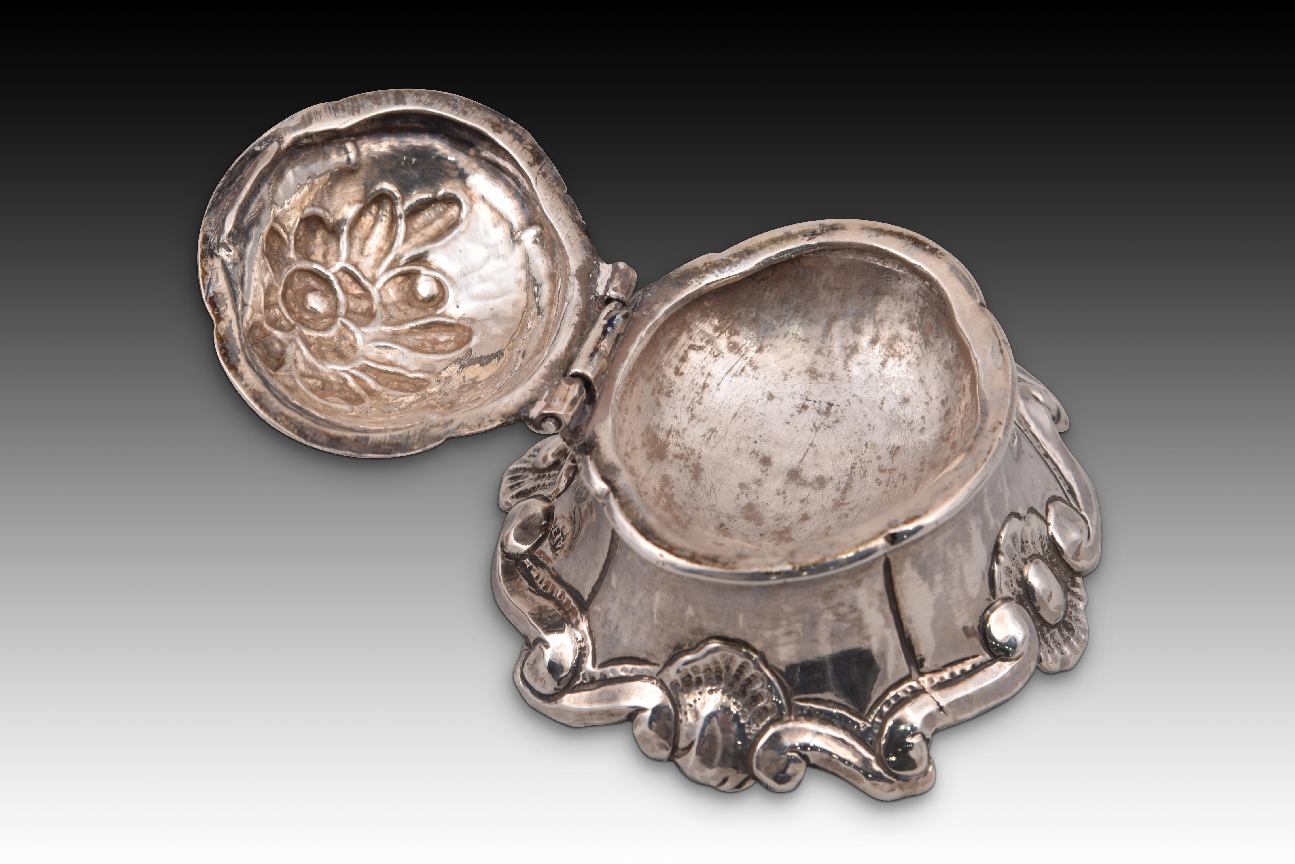 Silberne Silberspitzenschale oder -schale.  DE LUQUE Y LEYVA, Juan. Cordoba, 18. Jahrhundert. (Spanisch) im Angebot