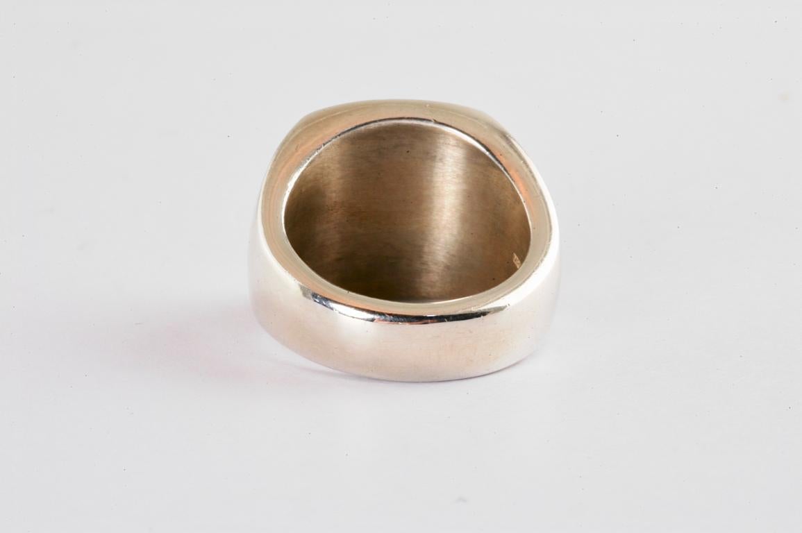 Contemporary Silver Square Signet Ring with 18 Carat Rose Gold Hand Engraved Detail For Sale