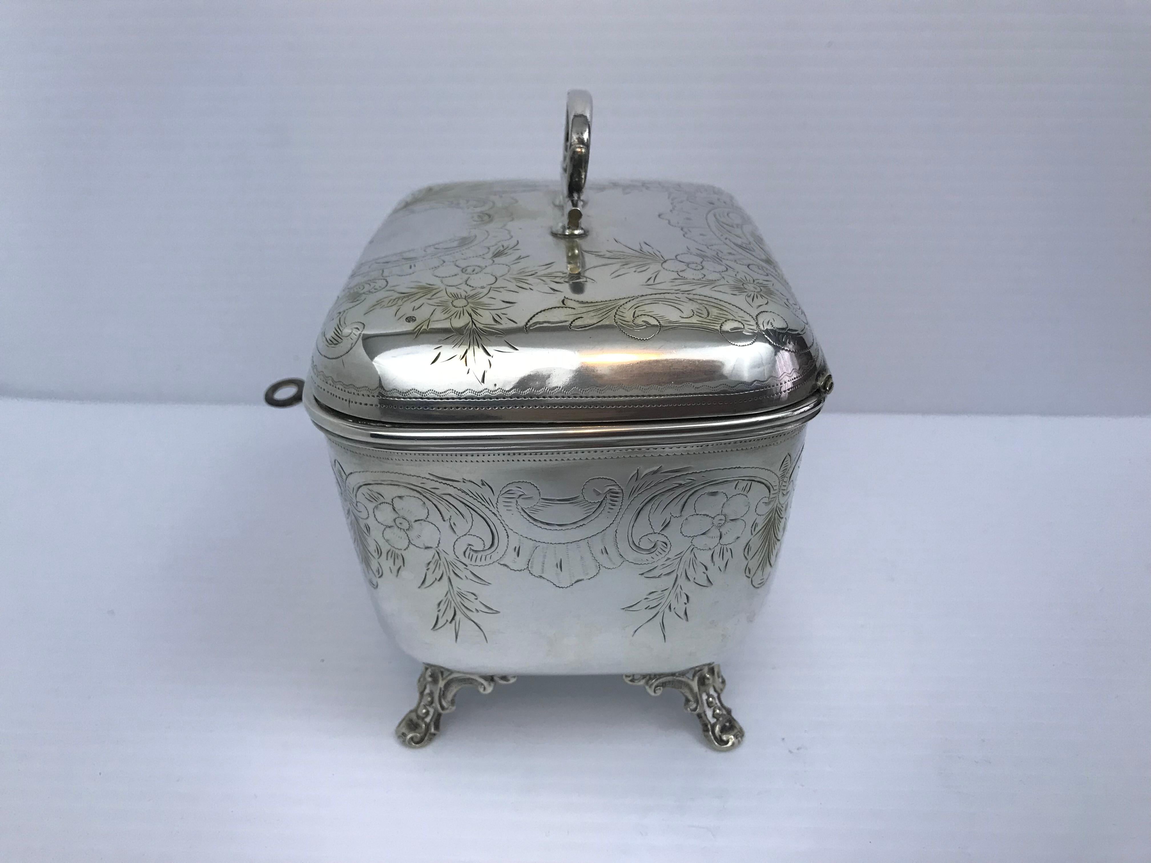 Silver Sugar Bowl Austria- Hungary 19th Century In Fair Condition For Sale In Montreal, QC