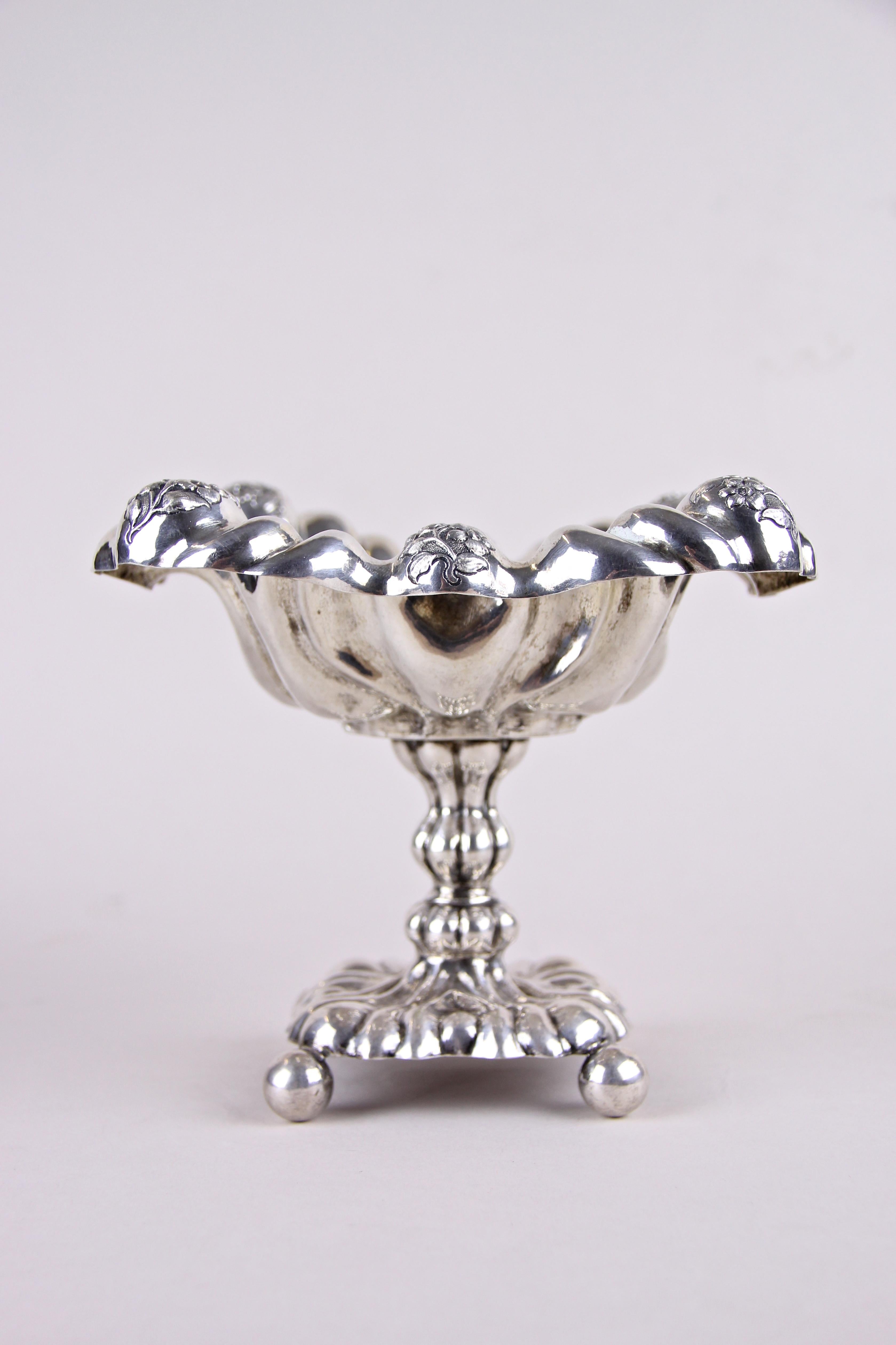 Embossed Silver Sugar Bowl with Sugar Tongs Hallmarked, Austria, circa 1840