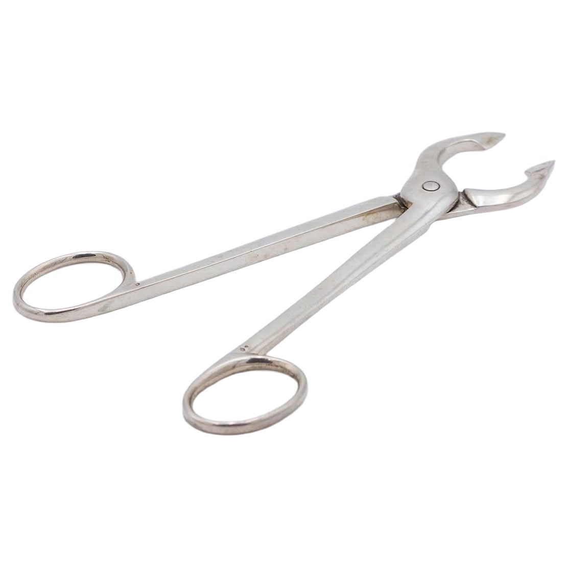 Silver sugar cube tongs in vendita