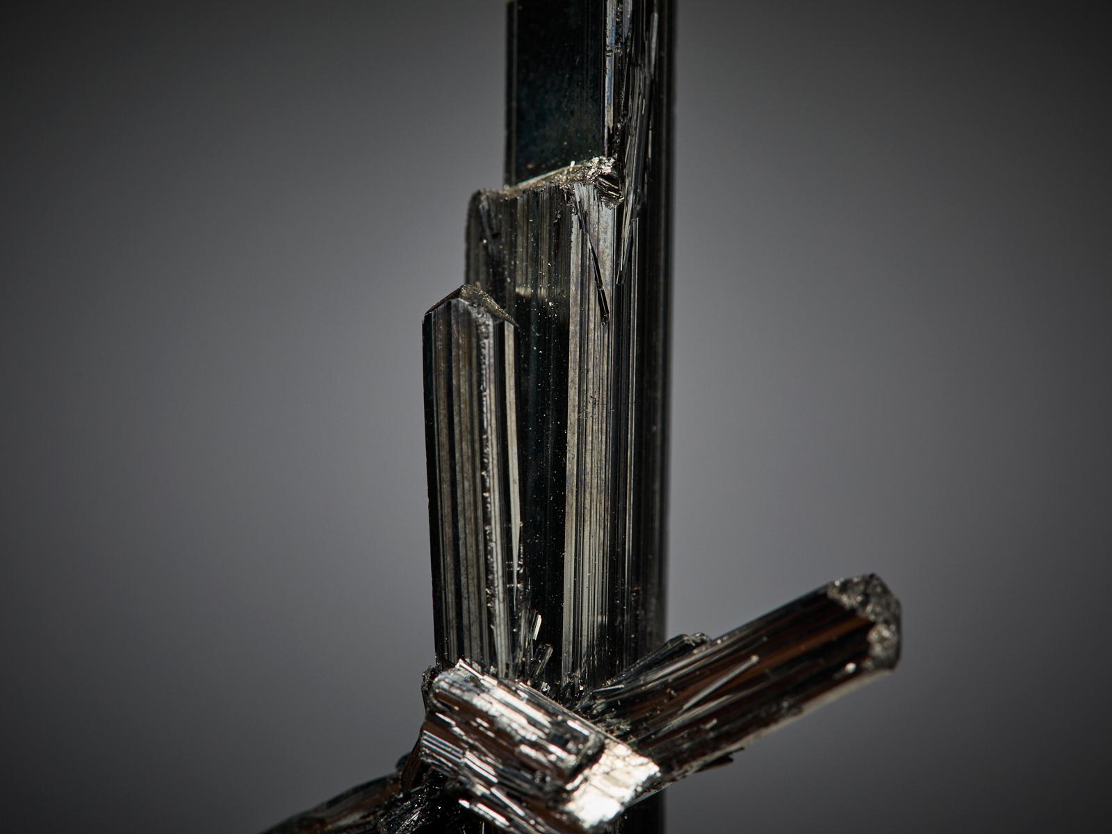 Silver Sword – Stibnite in vendita 5