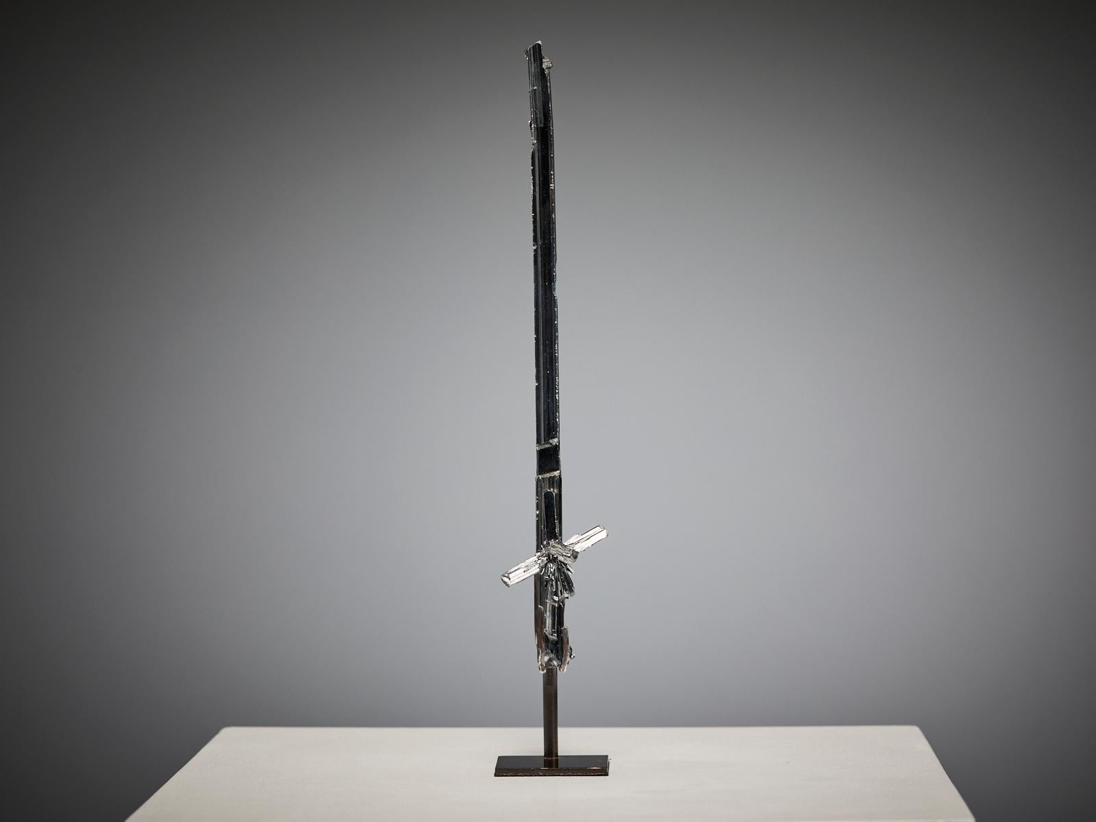Silver Sword – Stibnite In condizioni ottime in vendita a London, GB