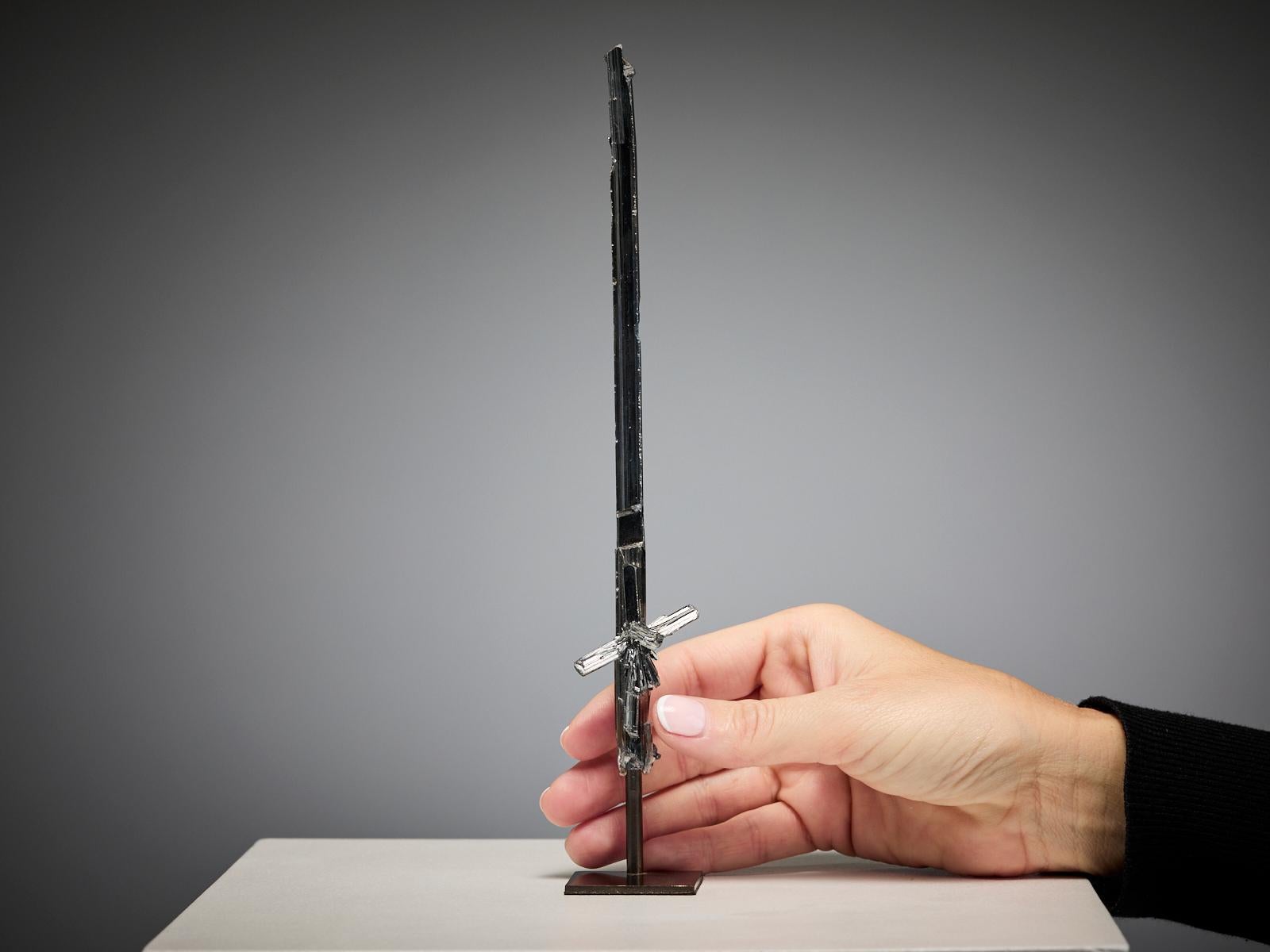 Fino al XVIII secolo Silver Sword – Stibnite in vendita