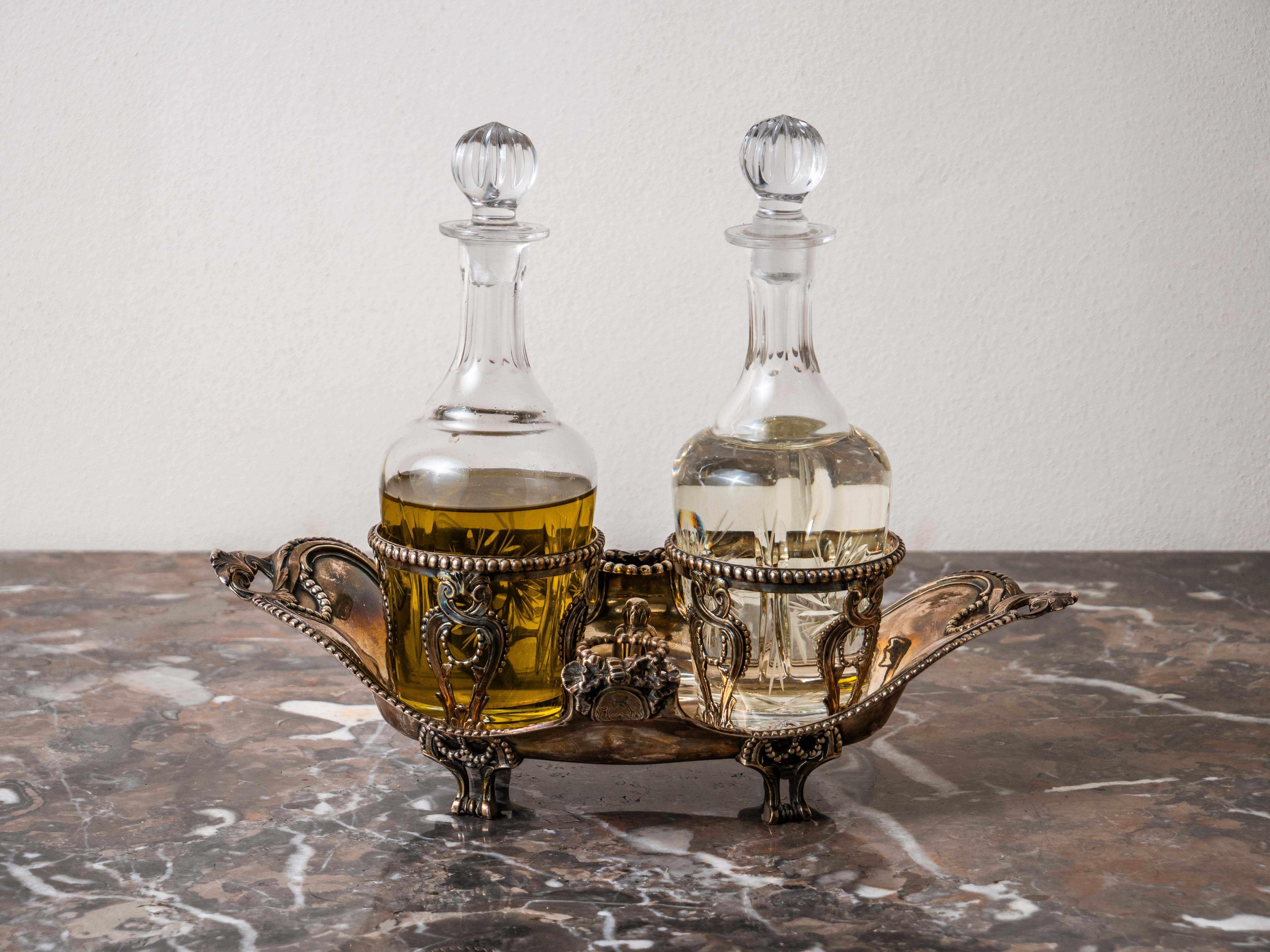 art for the table vinegar