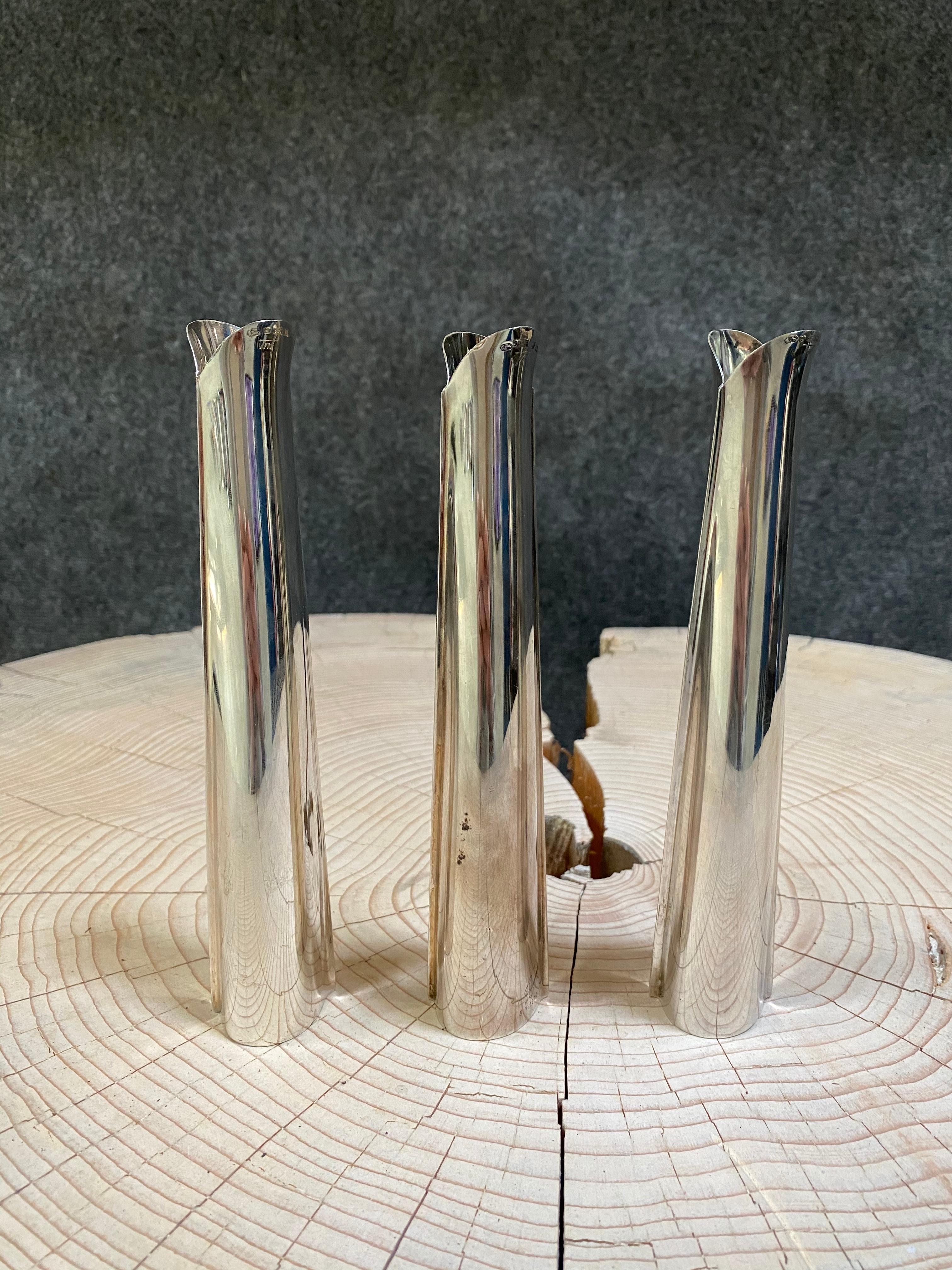 Tapio Wirkkala Vasen, 3 Teile, Silber. im Zustand „Gut“ im Angebot in Orimattila, FI