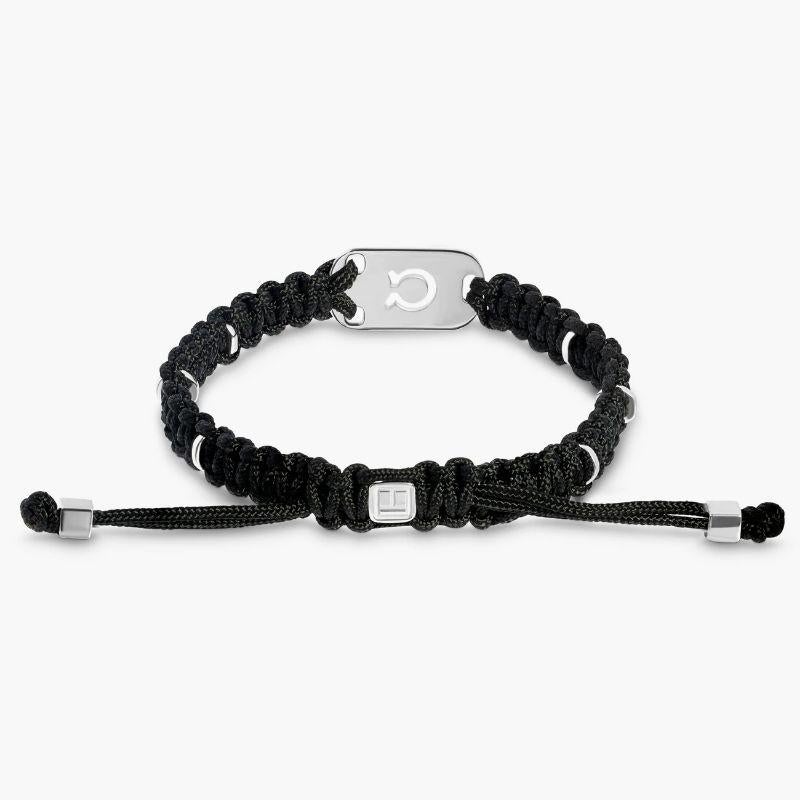 Bracciale Toro d'argento con Macrame nero

Il segno zodiacale del Toro spicca in argento su un macramè nero e senza sforzo, per un braccialetto che è un regalo di compleanno perfetto e personale, o un regalo per te stesso.

Informazioni