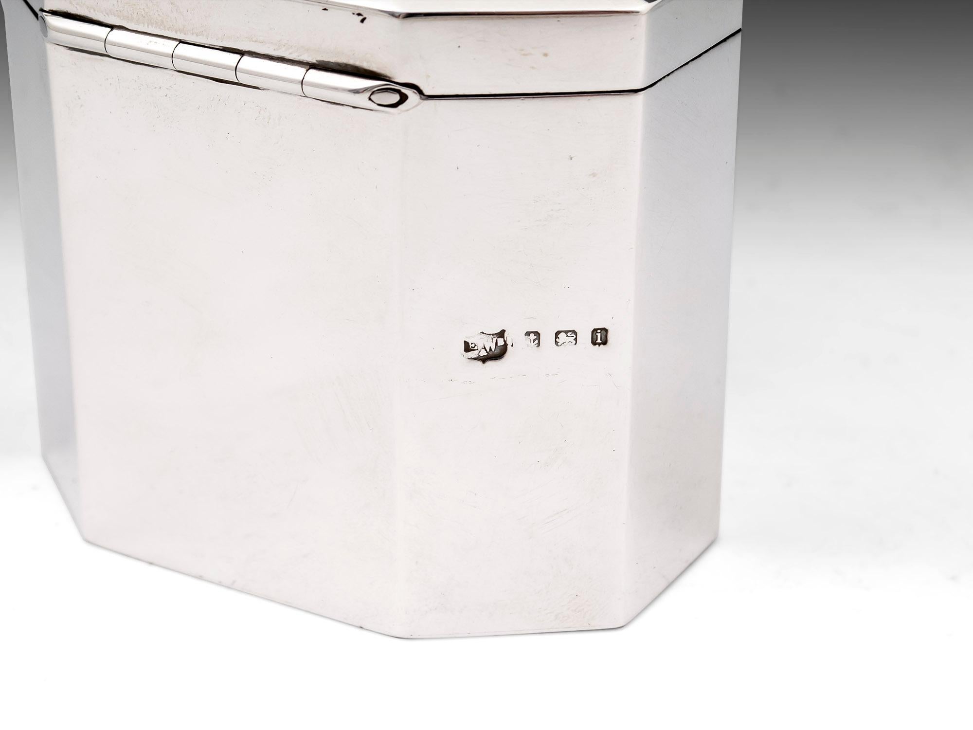 Silver Tea Caddy by Mappin & Webb, 1908 In Good Condition In Northampton, United Kingdom