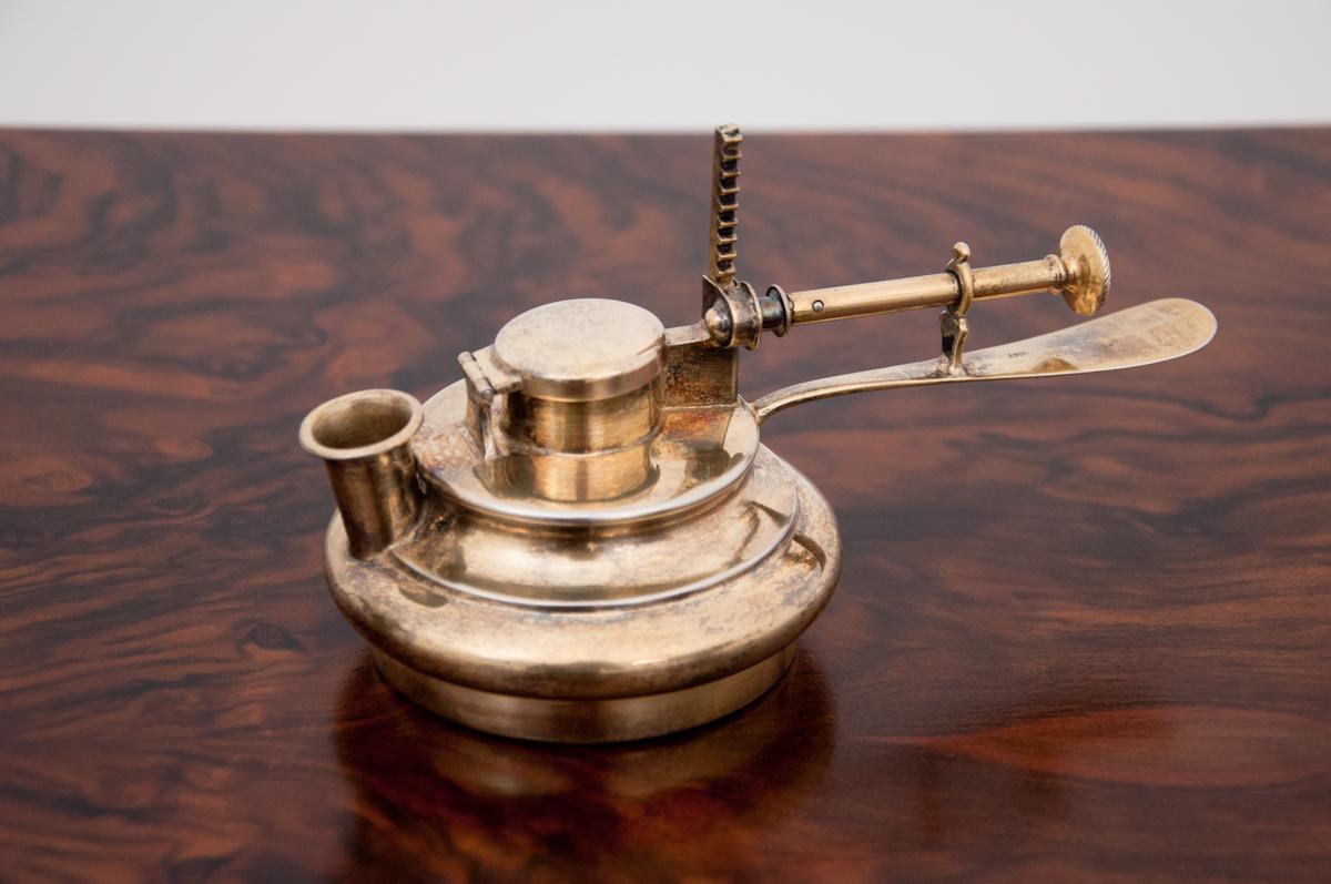 Silver Teapot with Drip Cap, Master Feature 