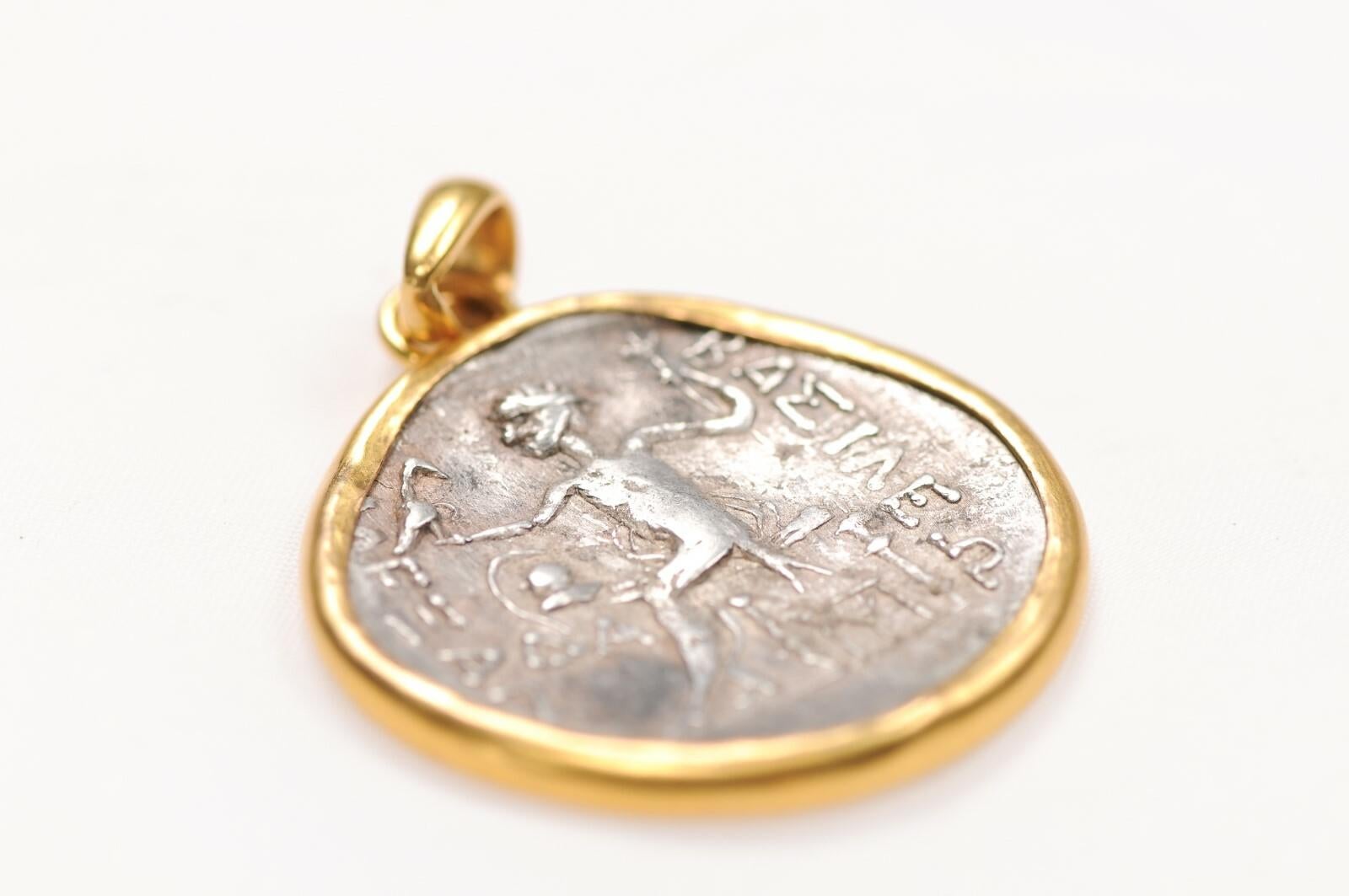 Tetradracma d'argento Alexander il Grande con bordo in oro 22k in vendita 9