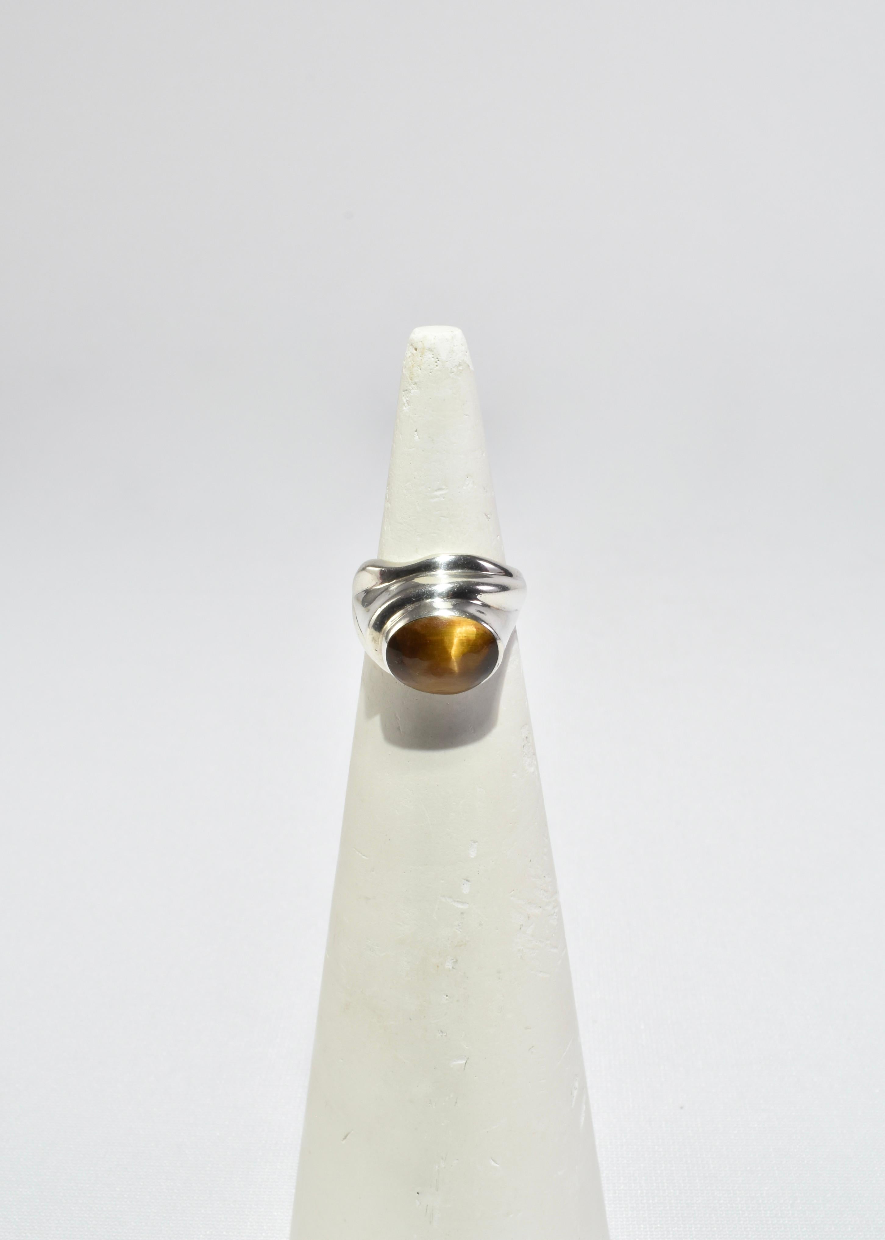 Women's or Men's Silver Tiger's Eye Ring For Sale