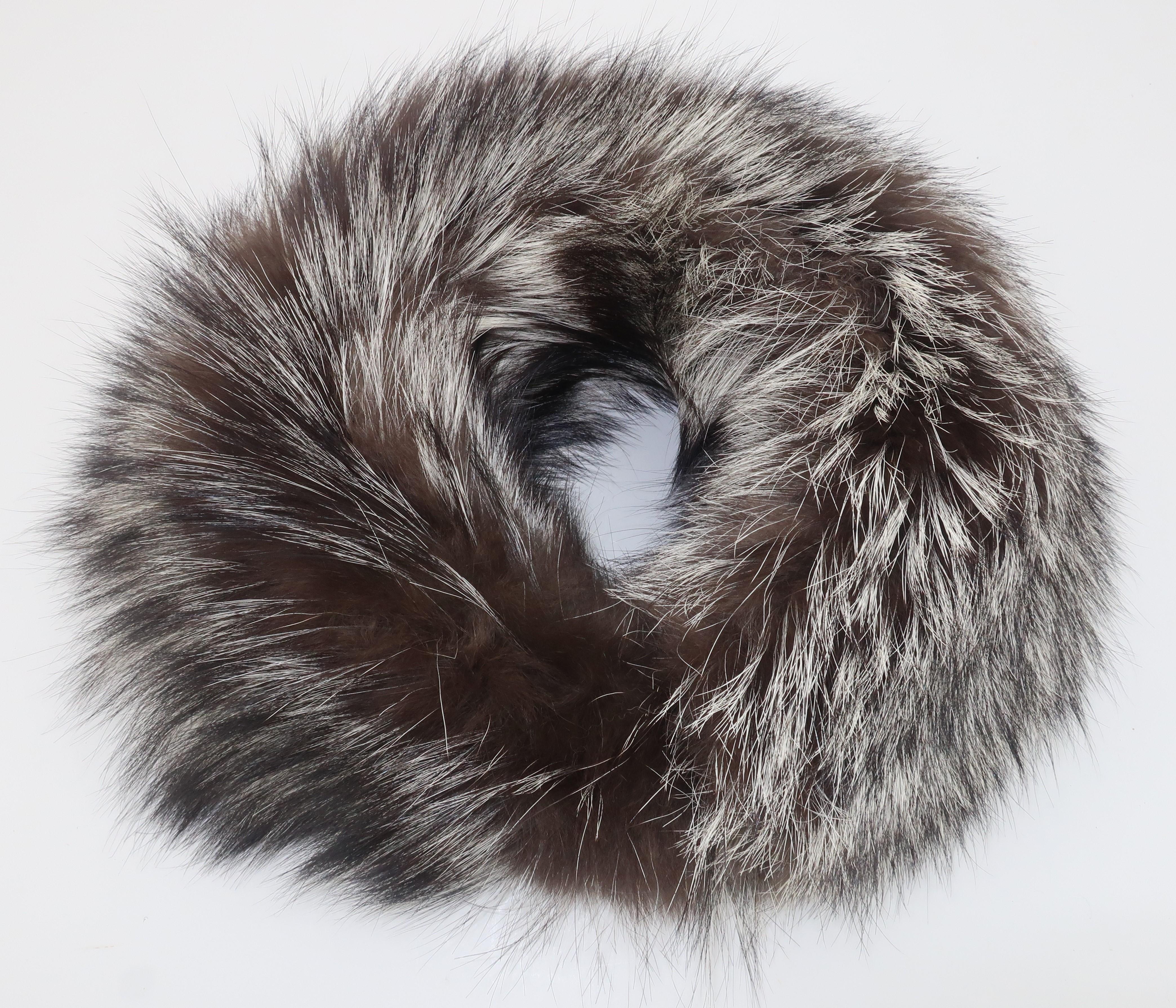 Women's or Men's Silver Tip Fox Fur Collar, 1990's