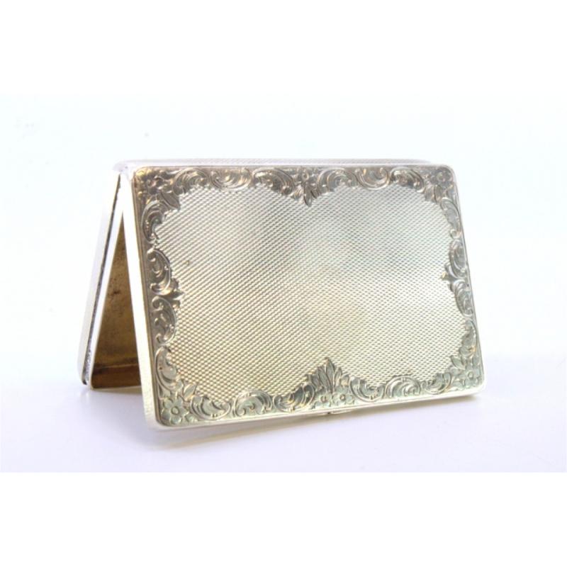 20th Century Silver tobacco box with guilloche floral motifs, gold interior and hinged lid For Sale