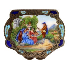 Boîte de toilette en argent avec guirlandes et scène émaillée troubadour.