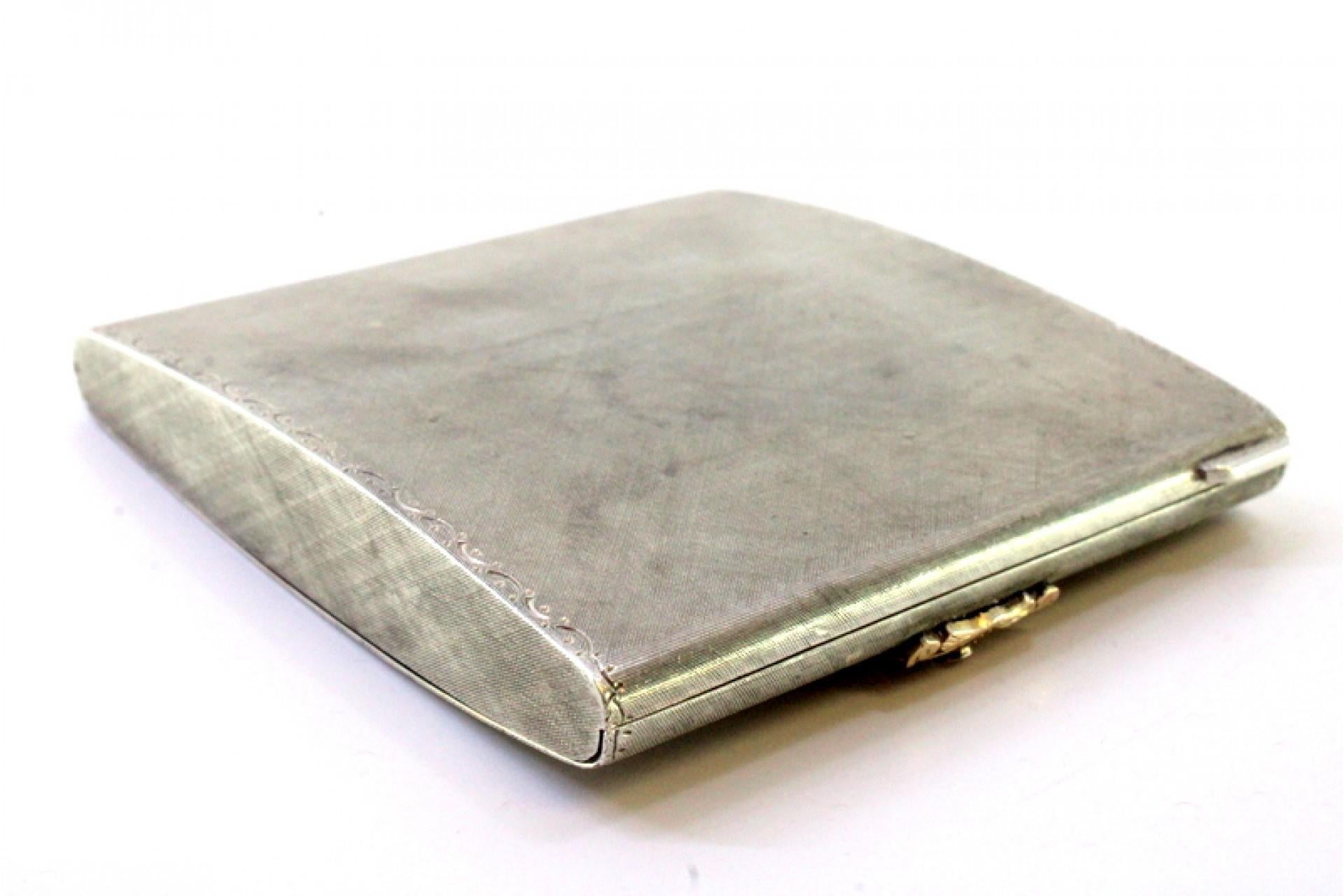 Silver toiletry box with gold clasp and synthetic stones and mirror inside For Sale 1