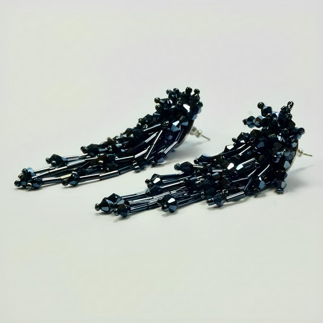 Silver Tone and Grey Glass Beaded Dangle Earrings In Good Condition For Sale In London, GB