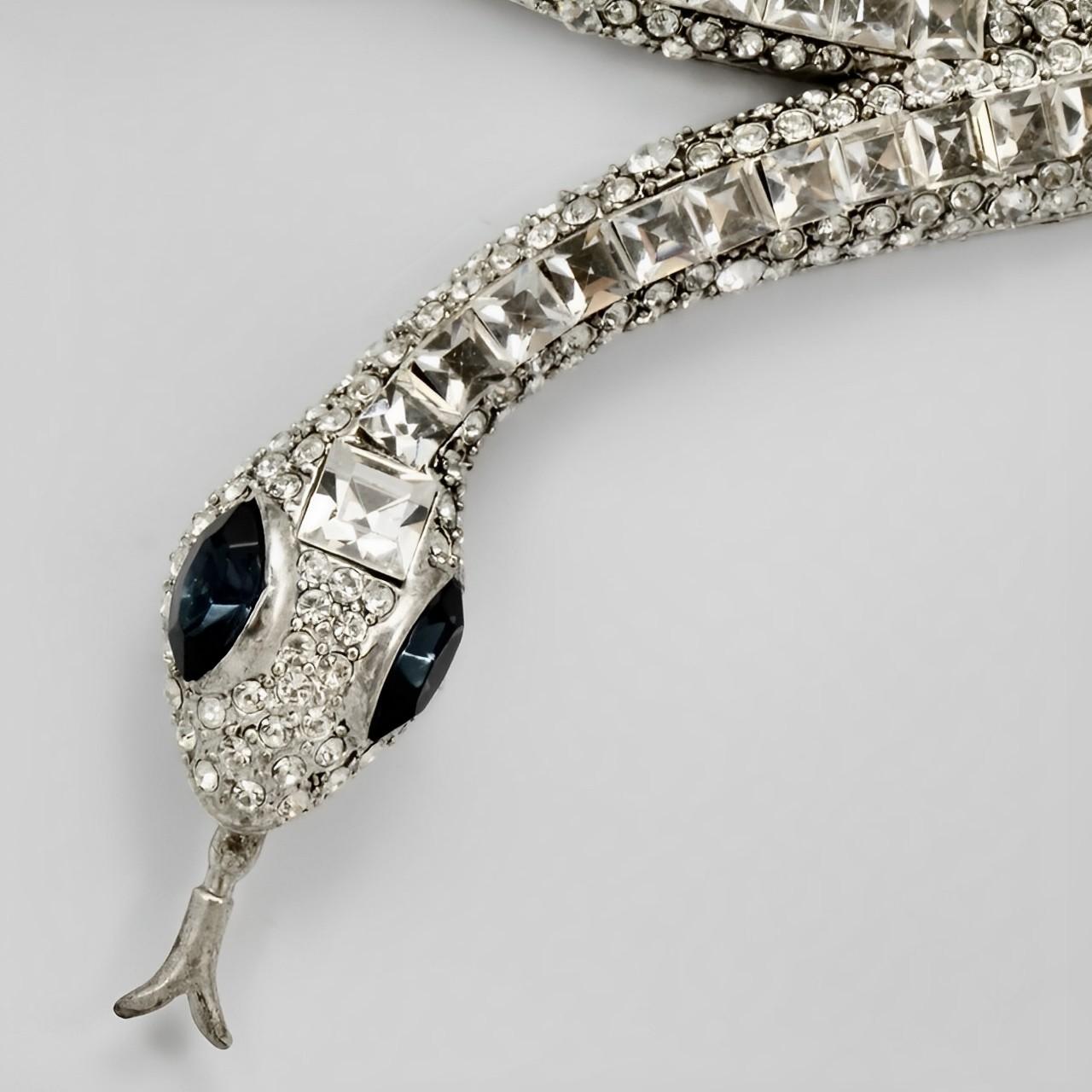 Silver Tone Black Enamel and Rhinestones Snake Link Collar Necklace In Good Condition For Sale In London, GB