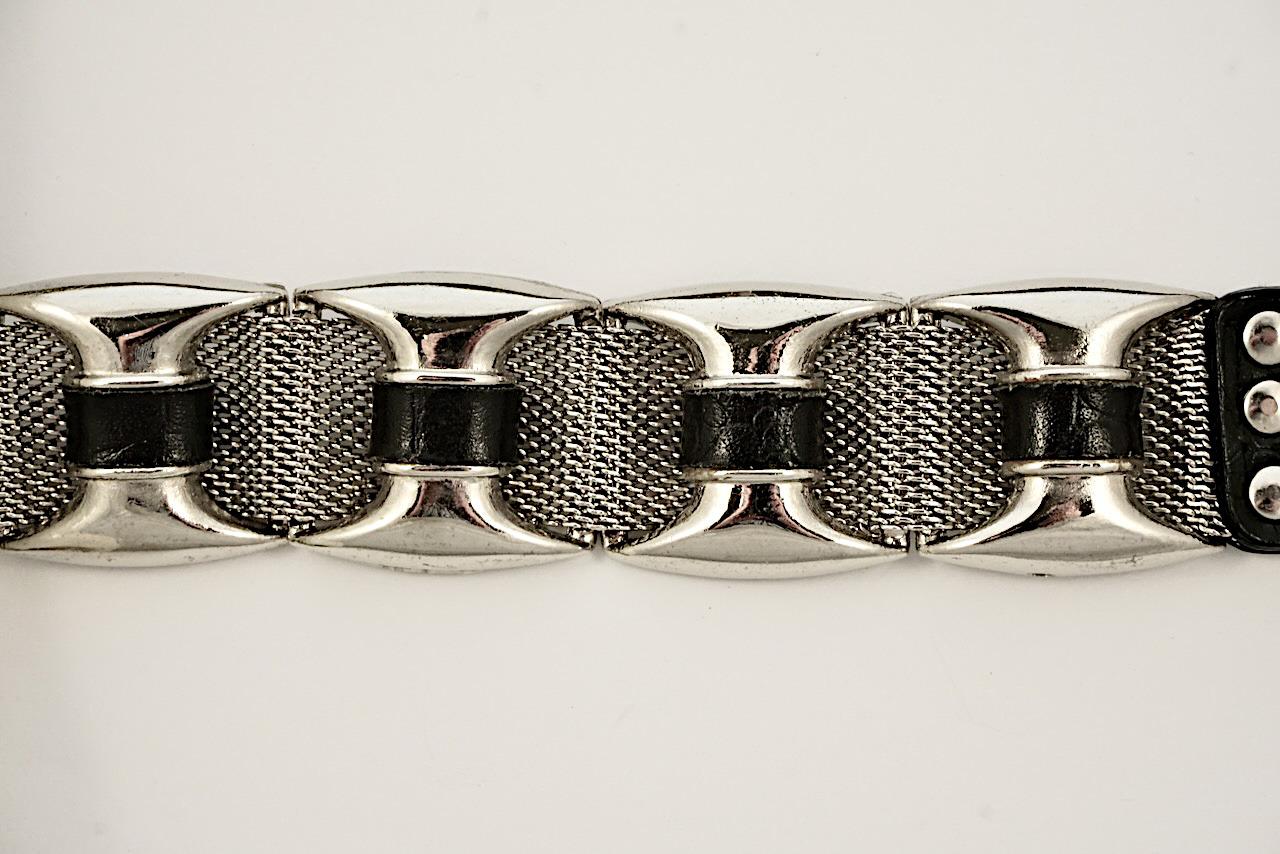 Silver Tone Black Leather and Mesh Link Belt circa 1980s For Sale 2