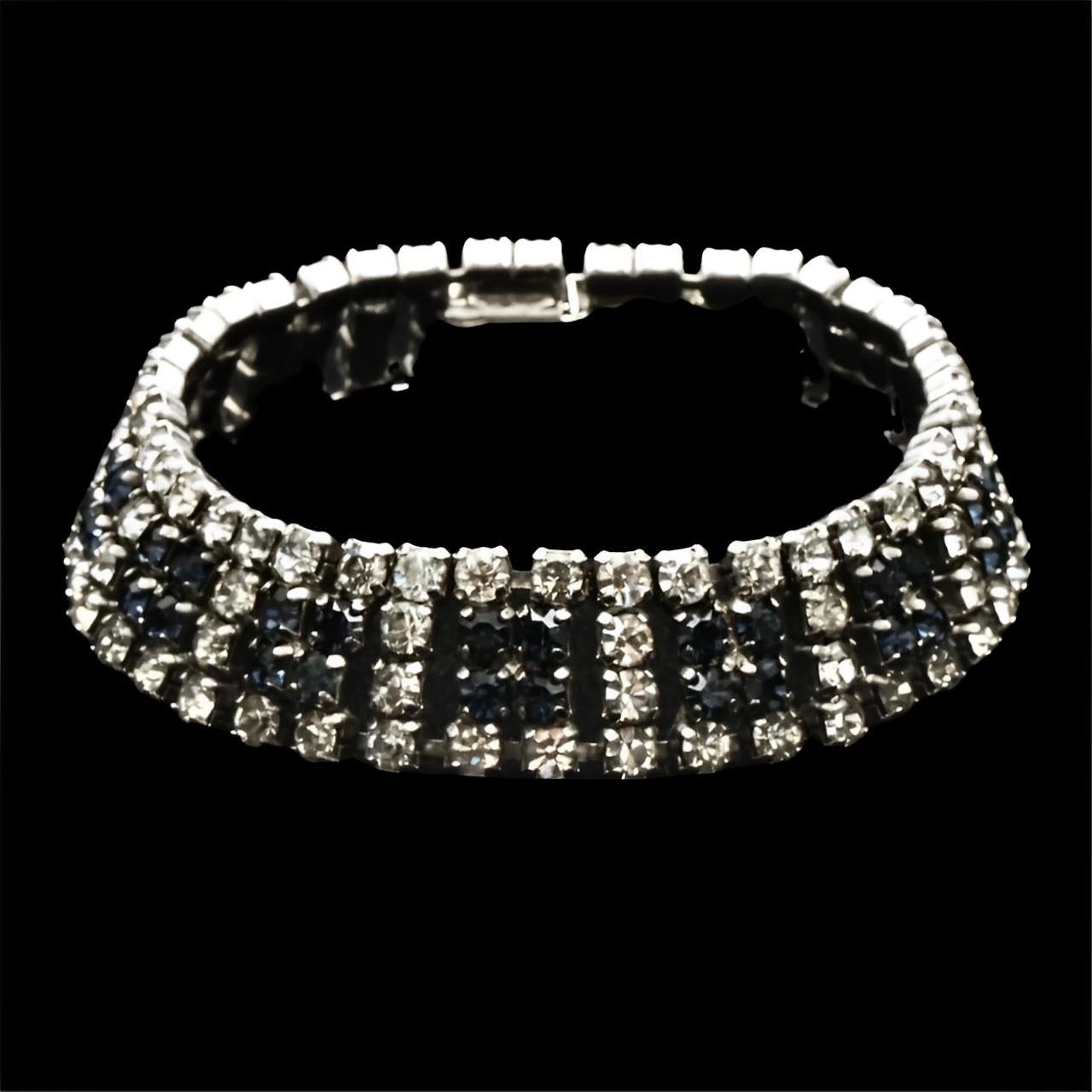 Silver Tone Clear and Blue Rhinestones Bracelet circa 1950s For Sale 2