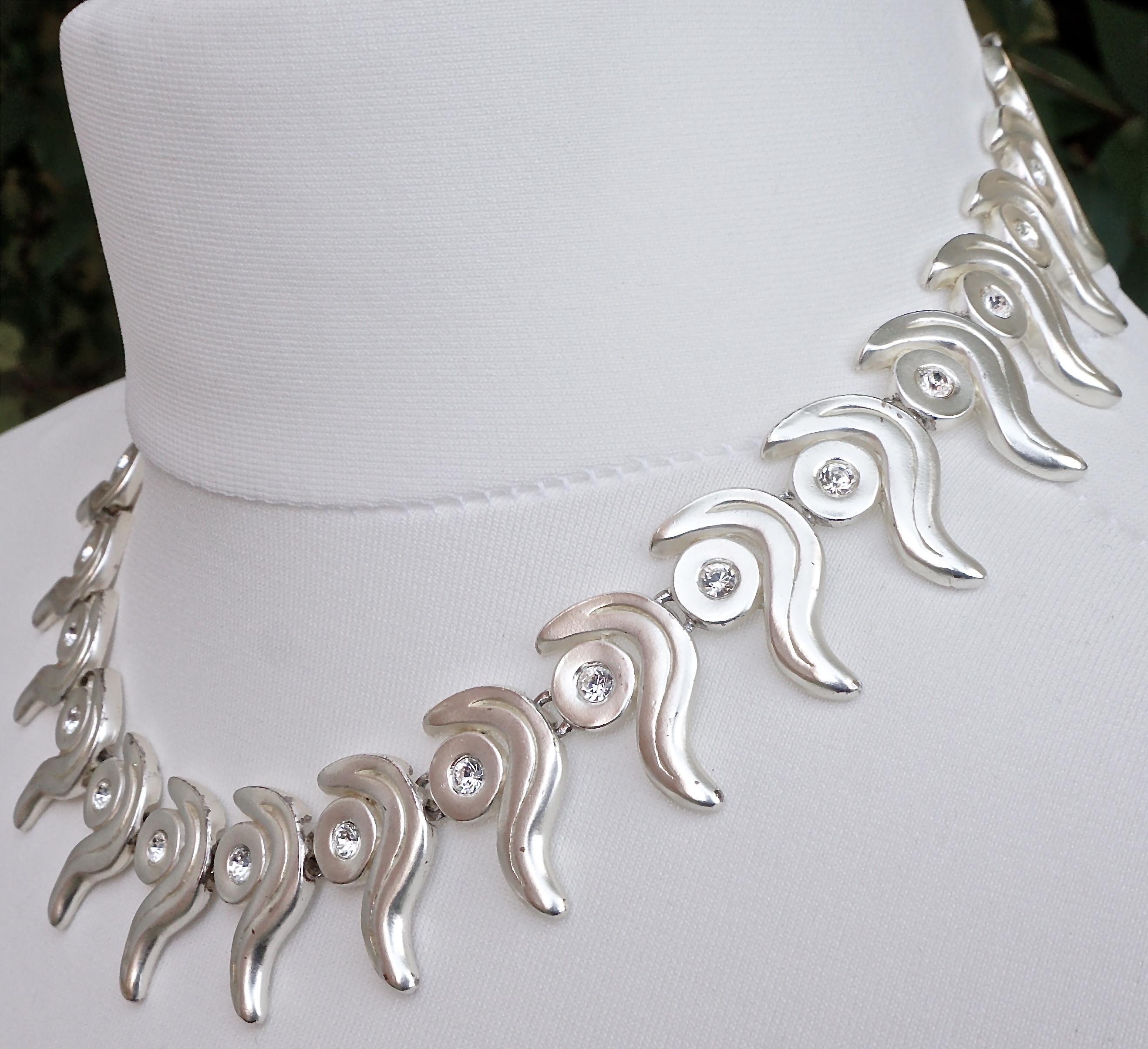 Silver Tone Swirl Design and Clear Rhinestones Link Necklace and Clip Earrings For Sale 1