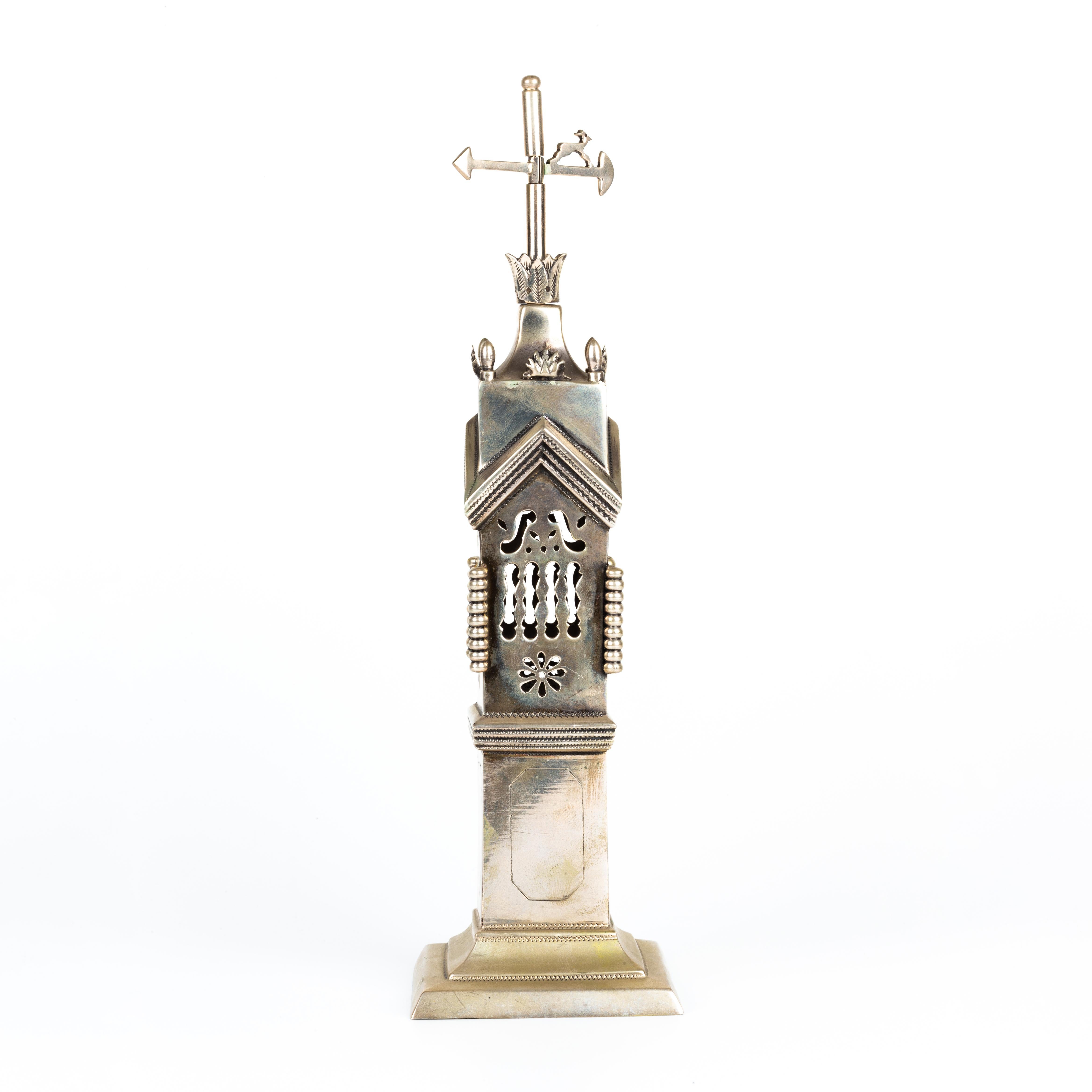 XX secolo Porta stuzzicadenti in argento - Camino con mulino a vento in vendita