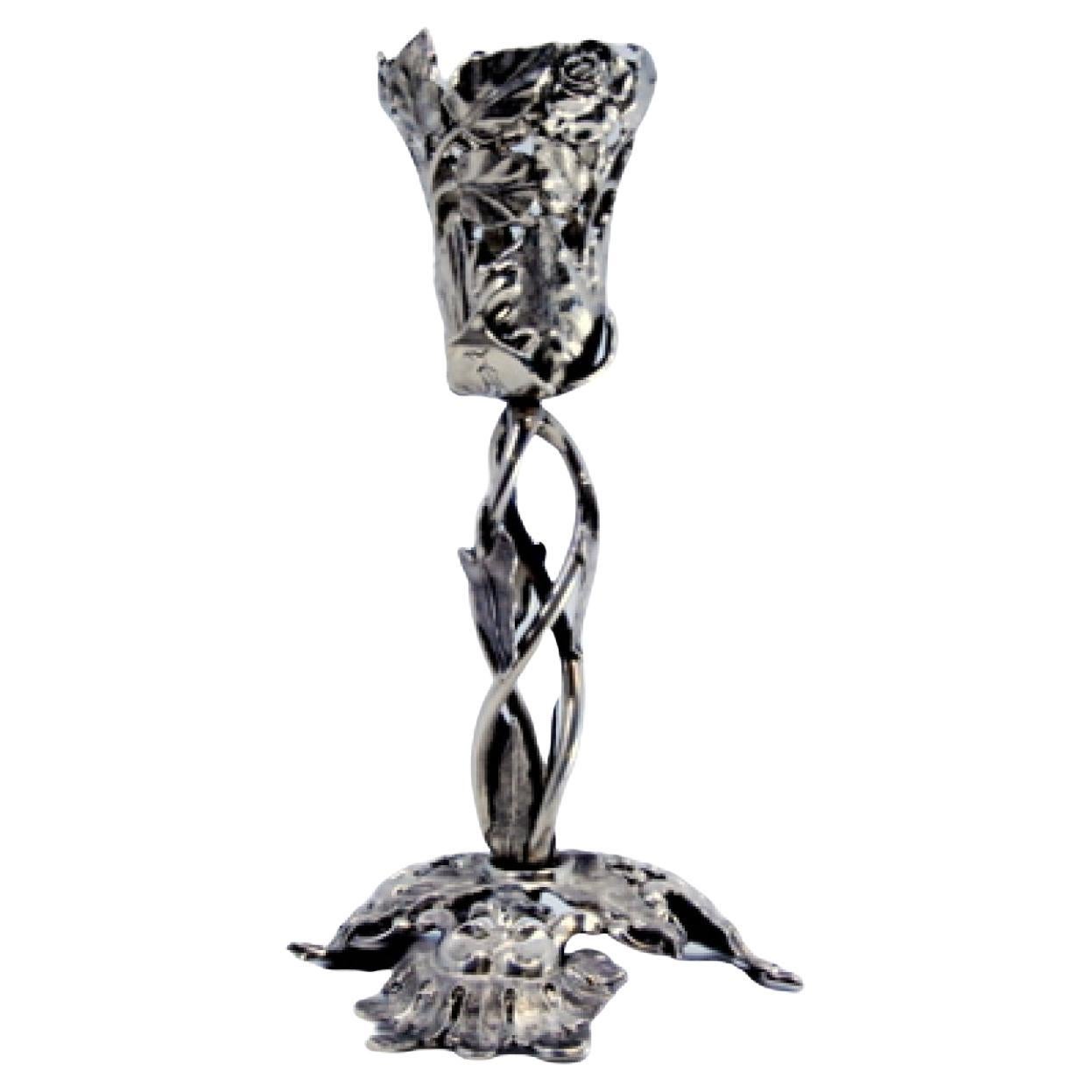 Silver toothpick holder cut out in the shape of a tulip For Sale