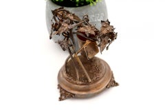 Silver toothpick holder with acanthus bush