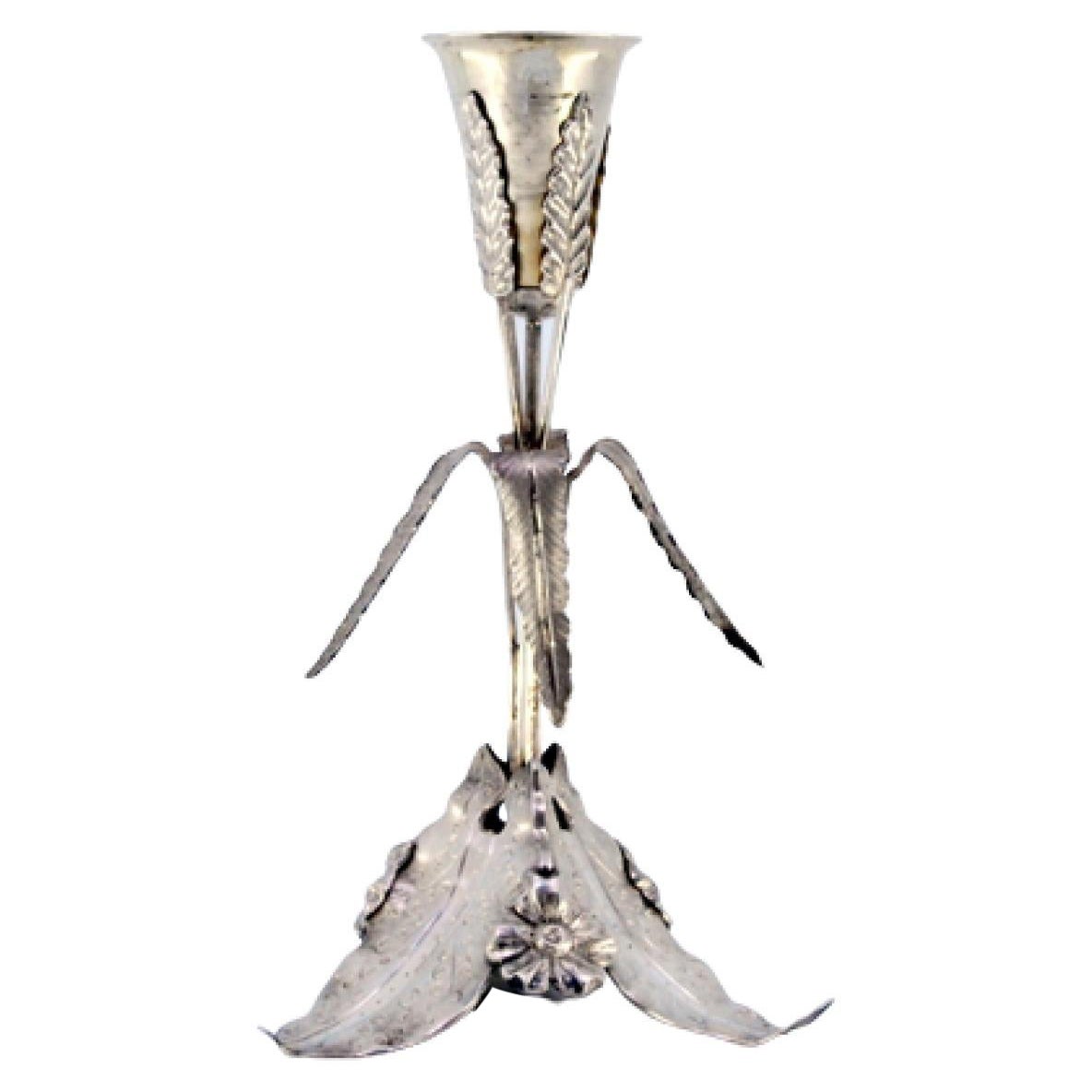 Silver toothpick holder with chalice supported by acanthus leaves