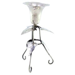 Silver toothpick holder with engraved ribbed leaves