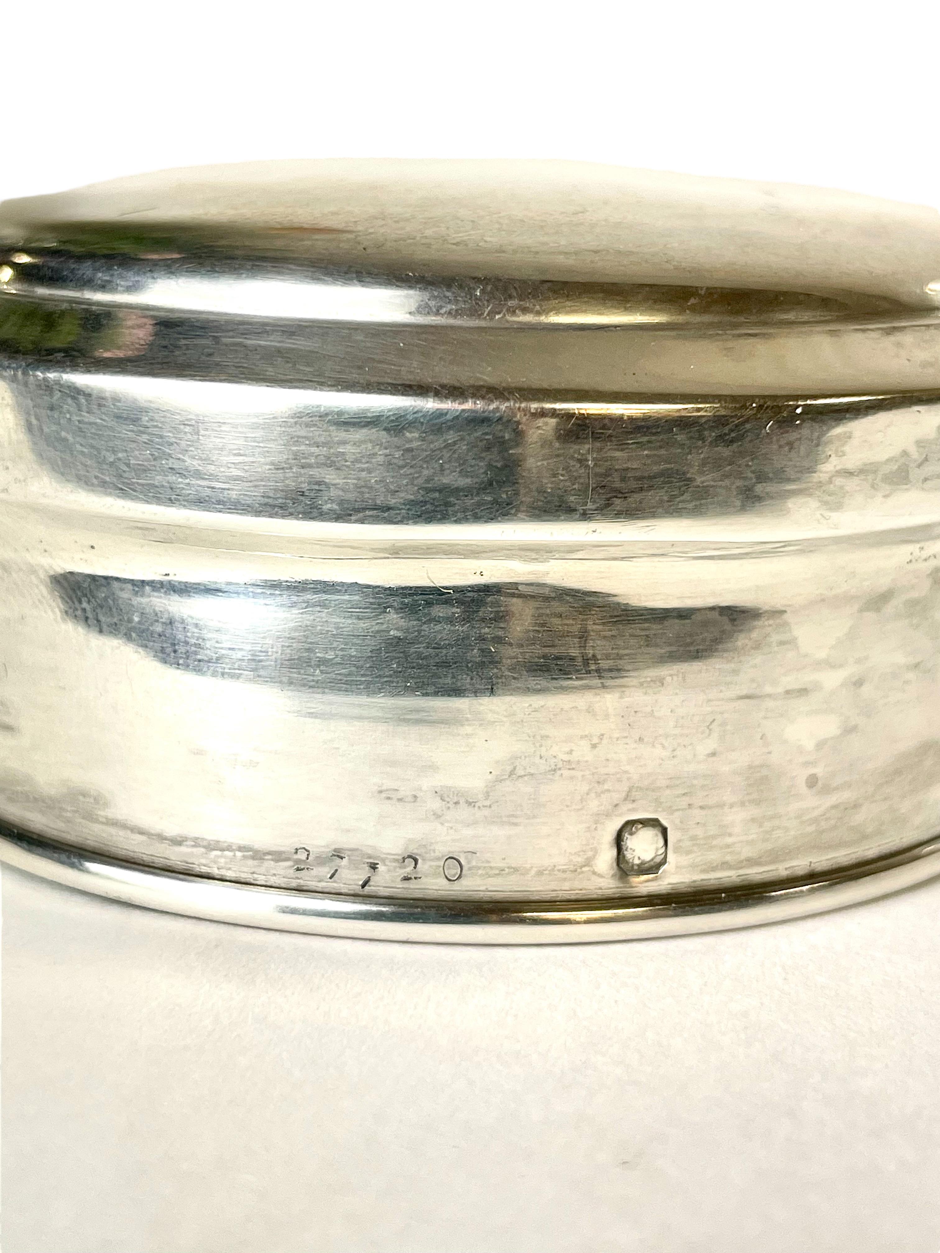 Limoges Porcelain Jar with Silver Lid In Good Condition For Sale In LA CIOTAT, FR