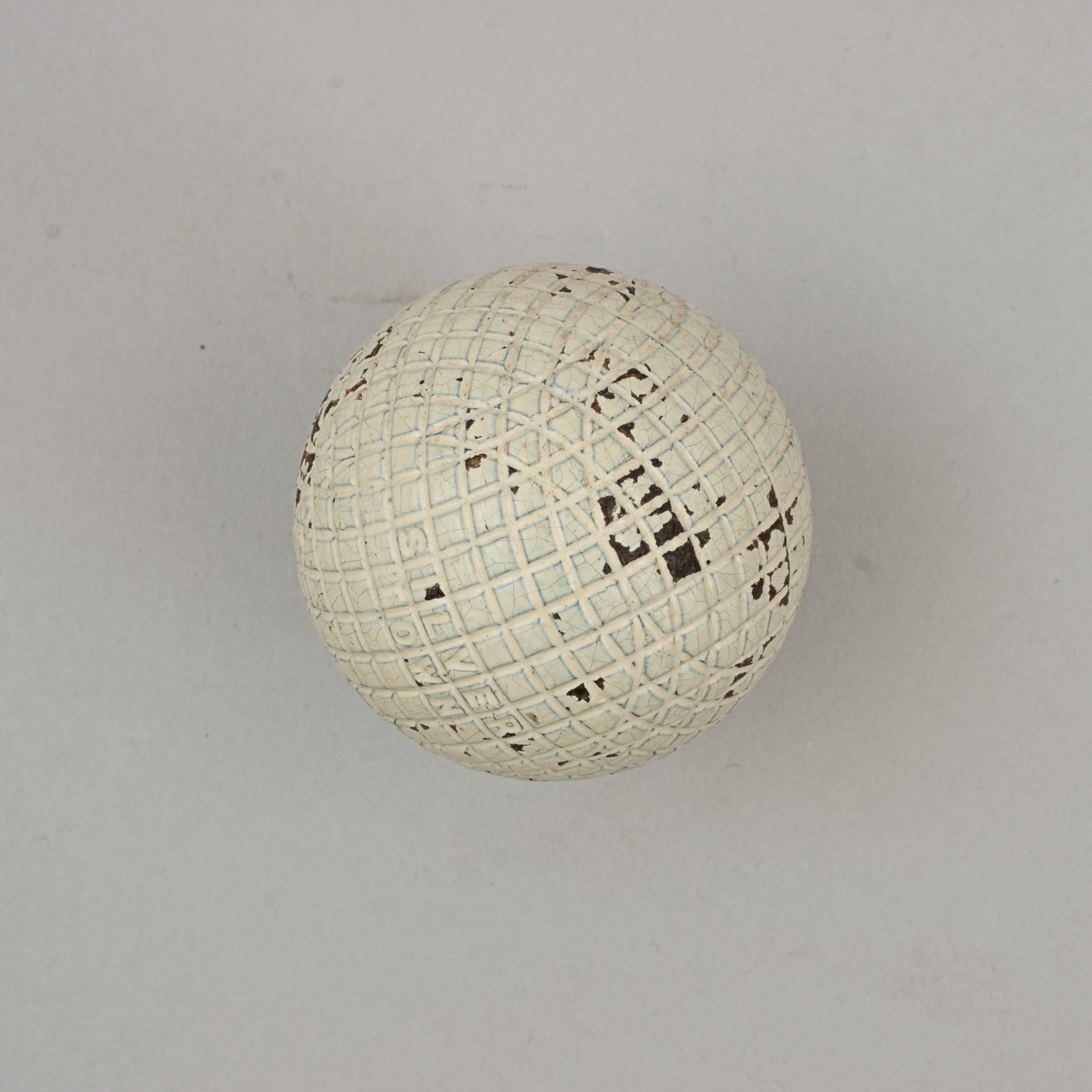 Silver Town Gutta Percha, Mesh Pattern Golf Ball For Sale 1