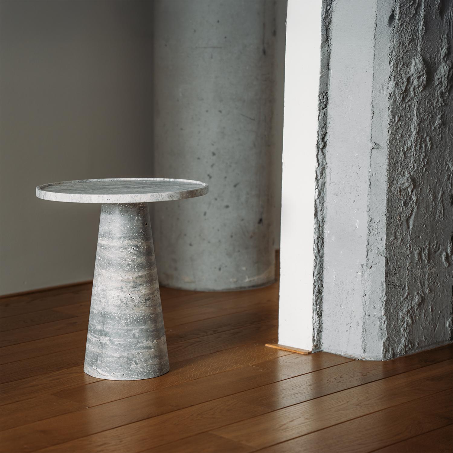 Tavolino a cono in travertino Silver in vendita 2