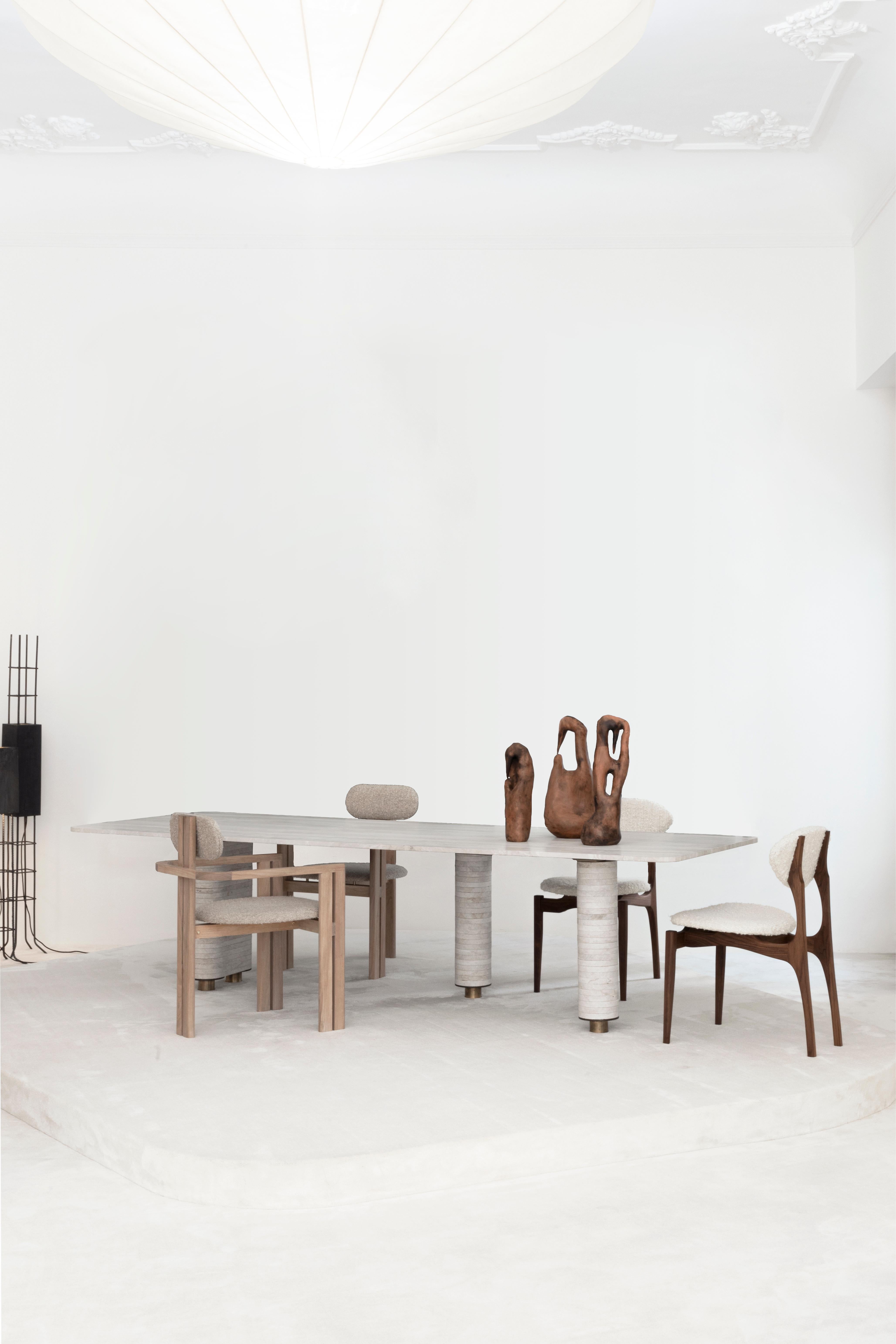 Table à manger Aro en travertin argenté avec plateau en bois par Atra Design en vente 7