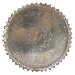Silver tray w/ wire rack & floral-engraved bottom on 3 raised feet