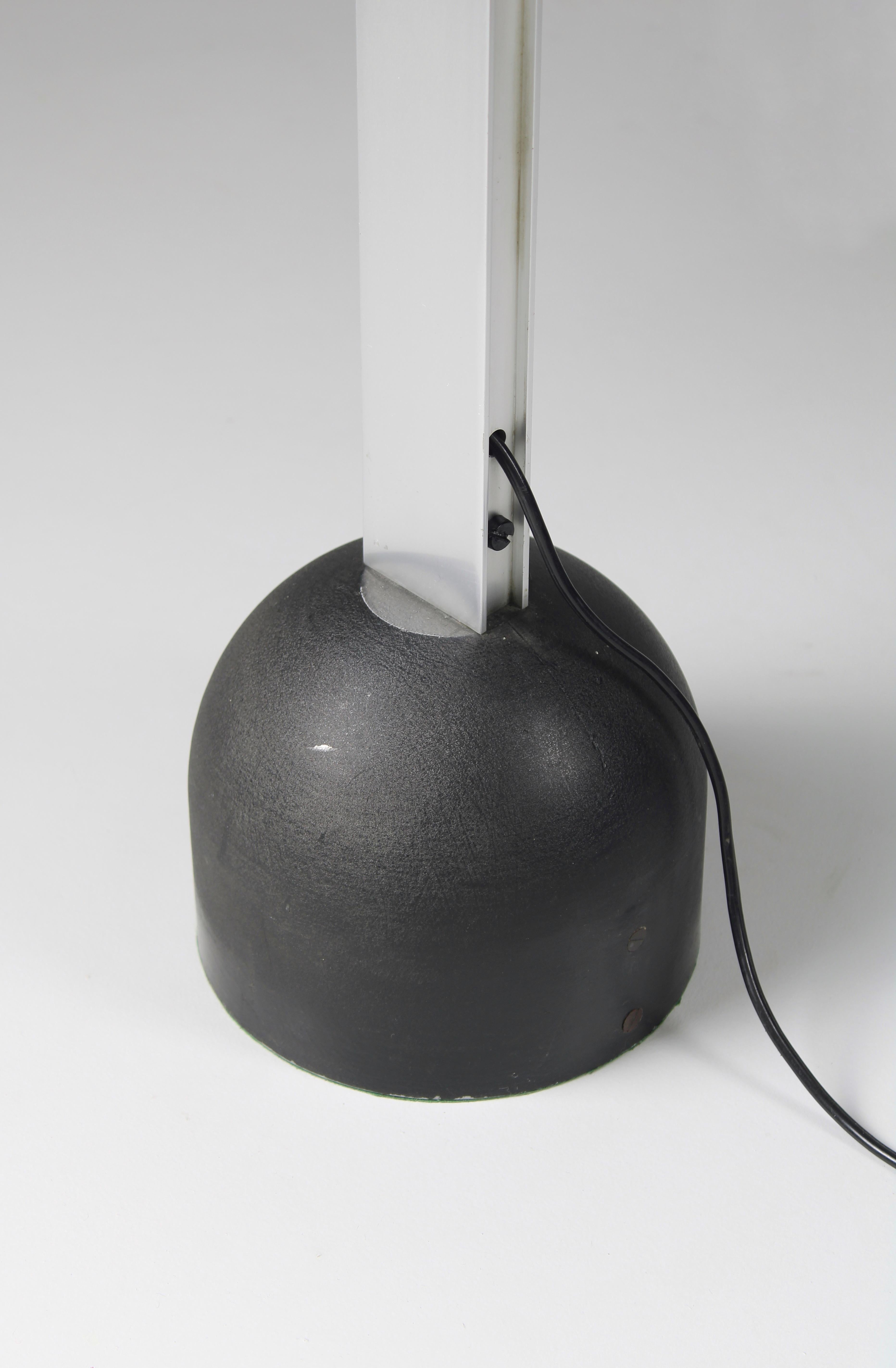 Silver Trepiù table lamp by Gae Aulenti & Livio Castiglioni for Stilnovo, 1971 For Sale 6