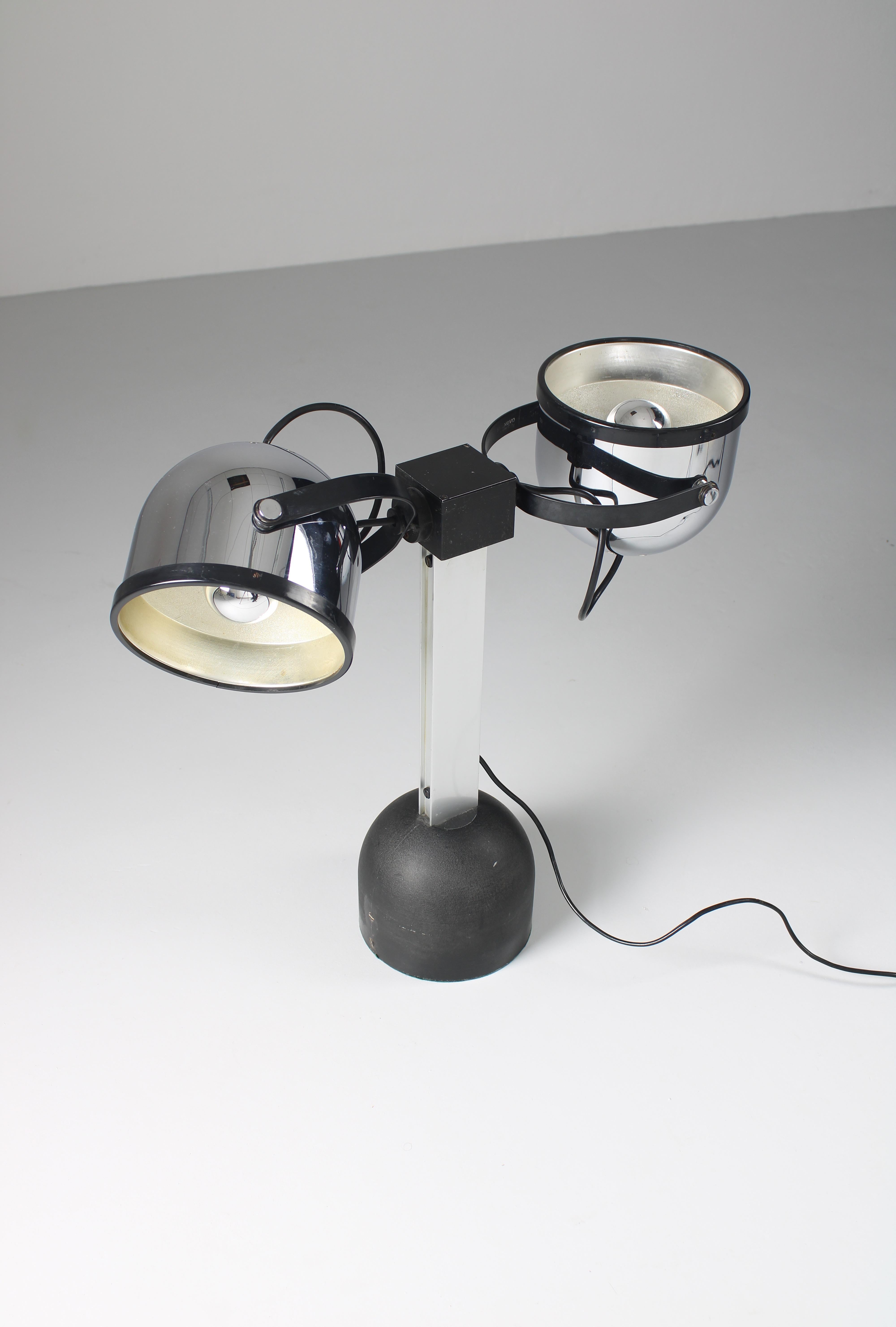 Late 20th Century Silver Trepiù table lamp by Gae Aulenti & Livio Castiglioni for Stilnovo, 1971 For Sale