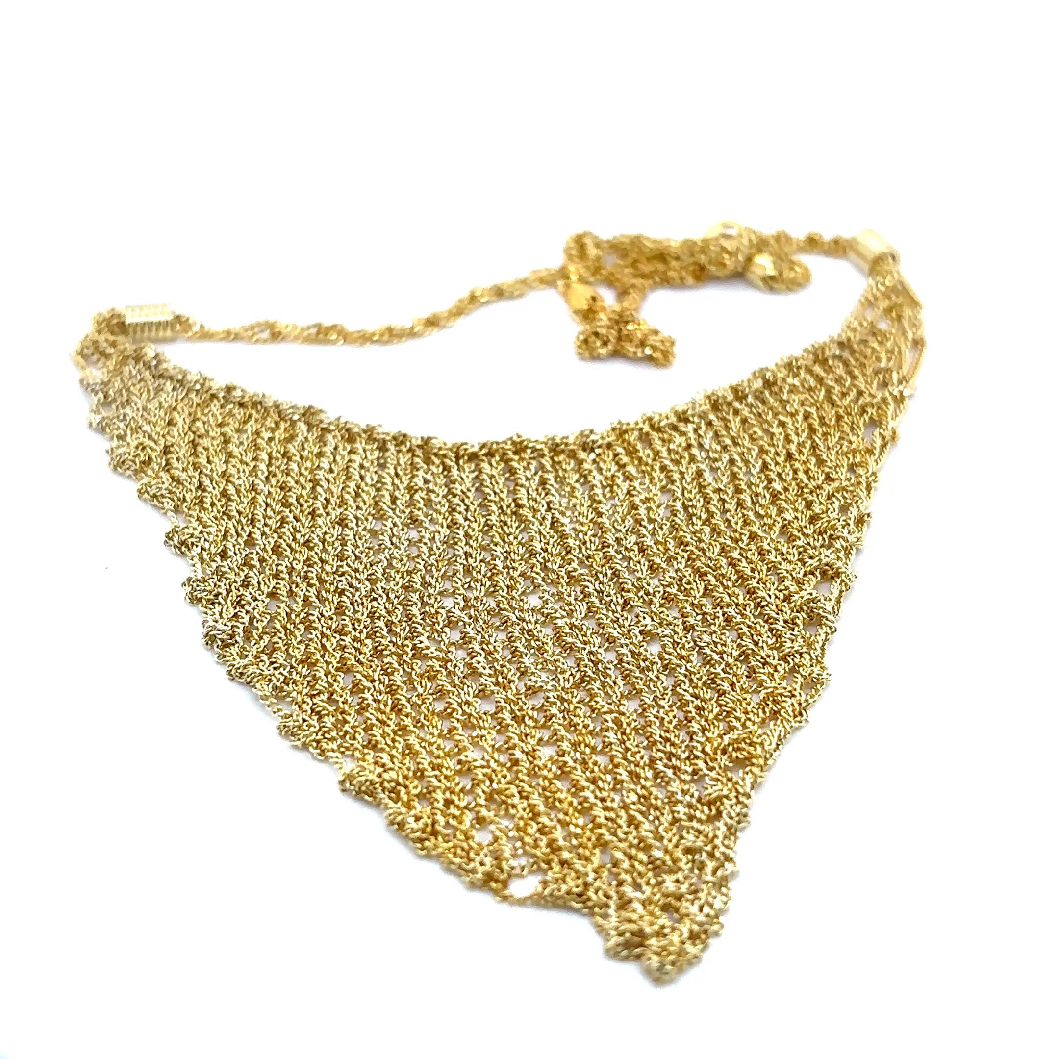 Femenino o masculino Collar de plata estilo triángulo con baño de oro en venta