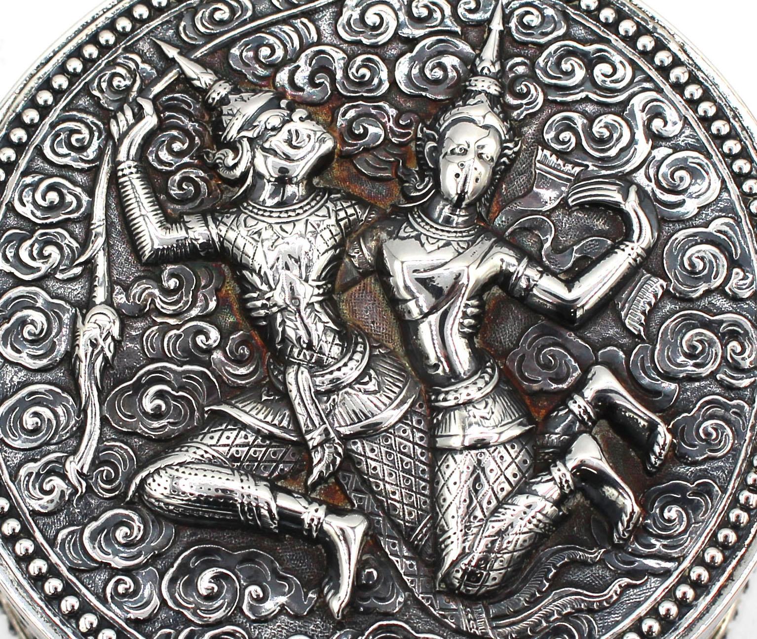 Silver Trinket Box, Thai, circa 1925 In Good Condition In Chapel Hill, NC