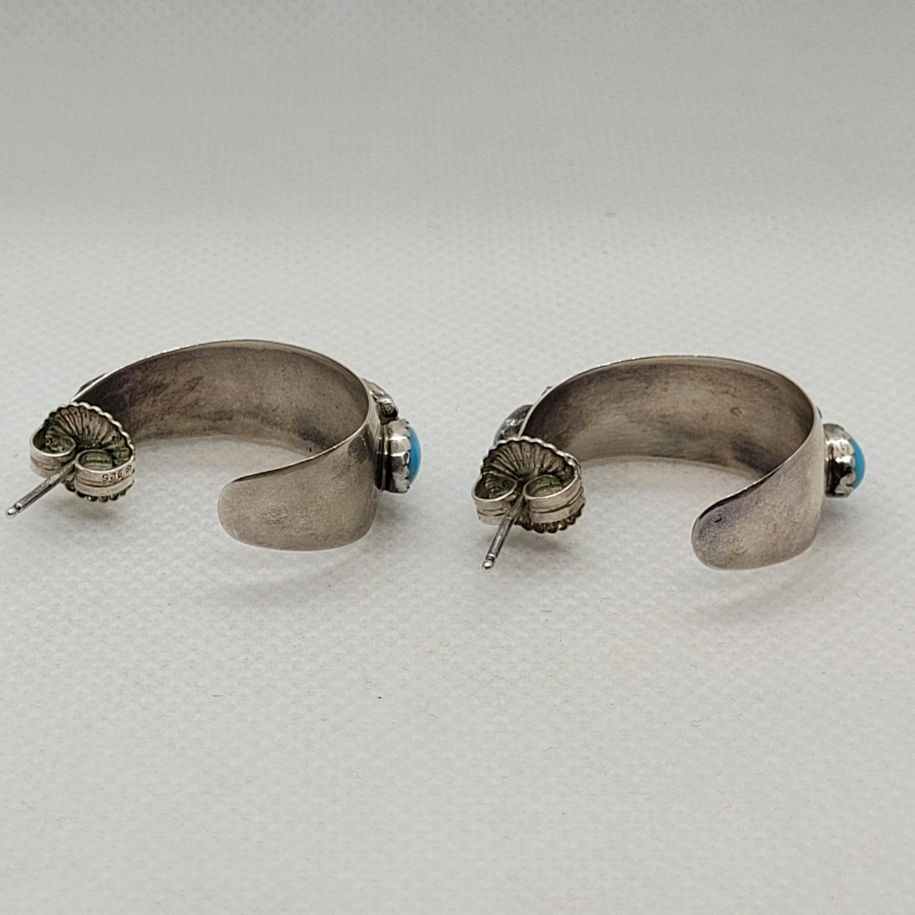 Silver Turquoise Hoop Earrings 925 Silver Half Hoop Friction Posts 10 Oval-Shape In Good Condition For Sale In Rancho Santa Fe, CA