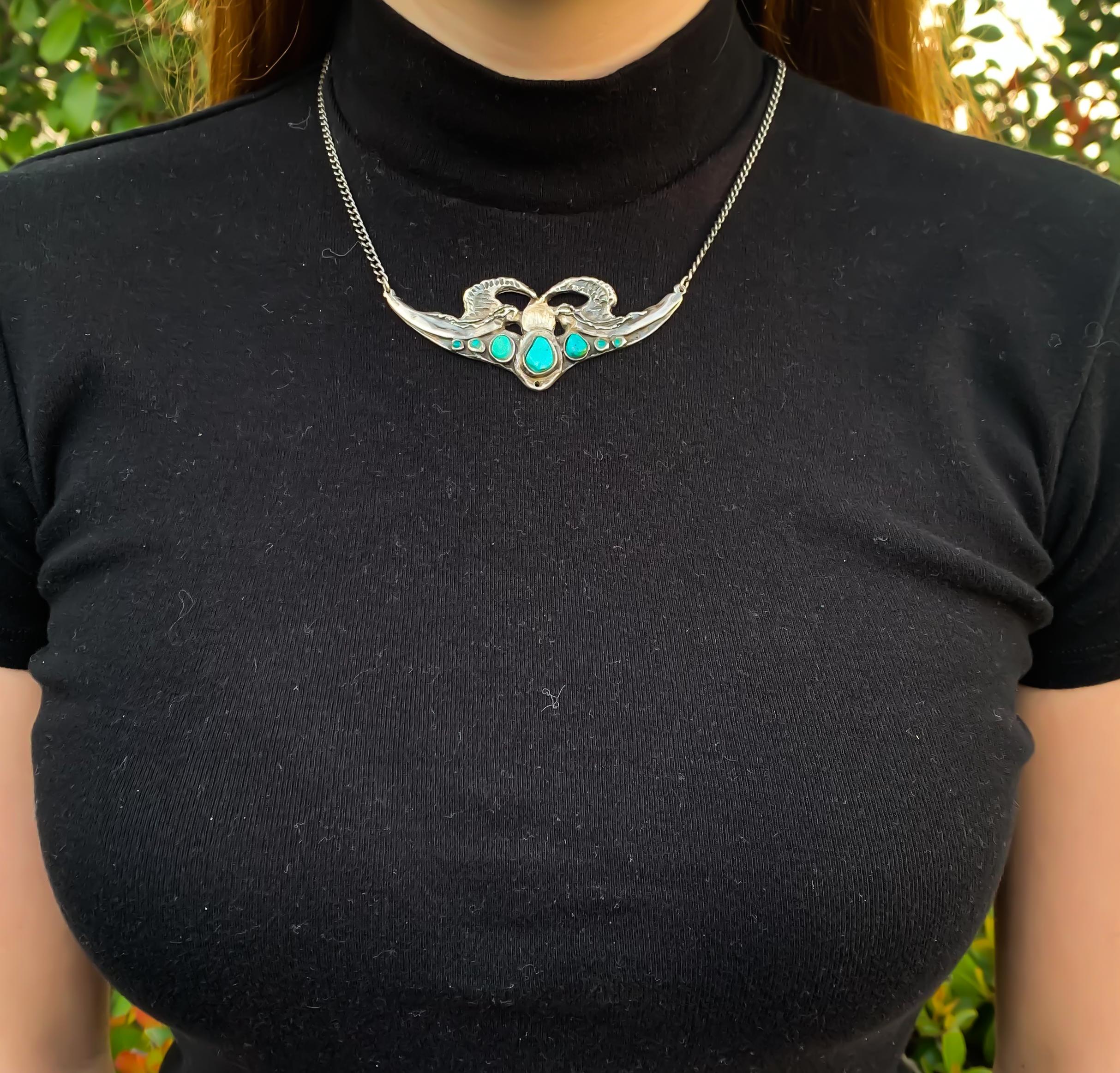 Silver Turquoise Necklace In Excellent Condition In Carlsbad, CA